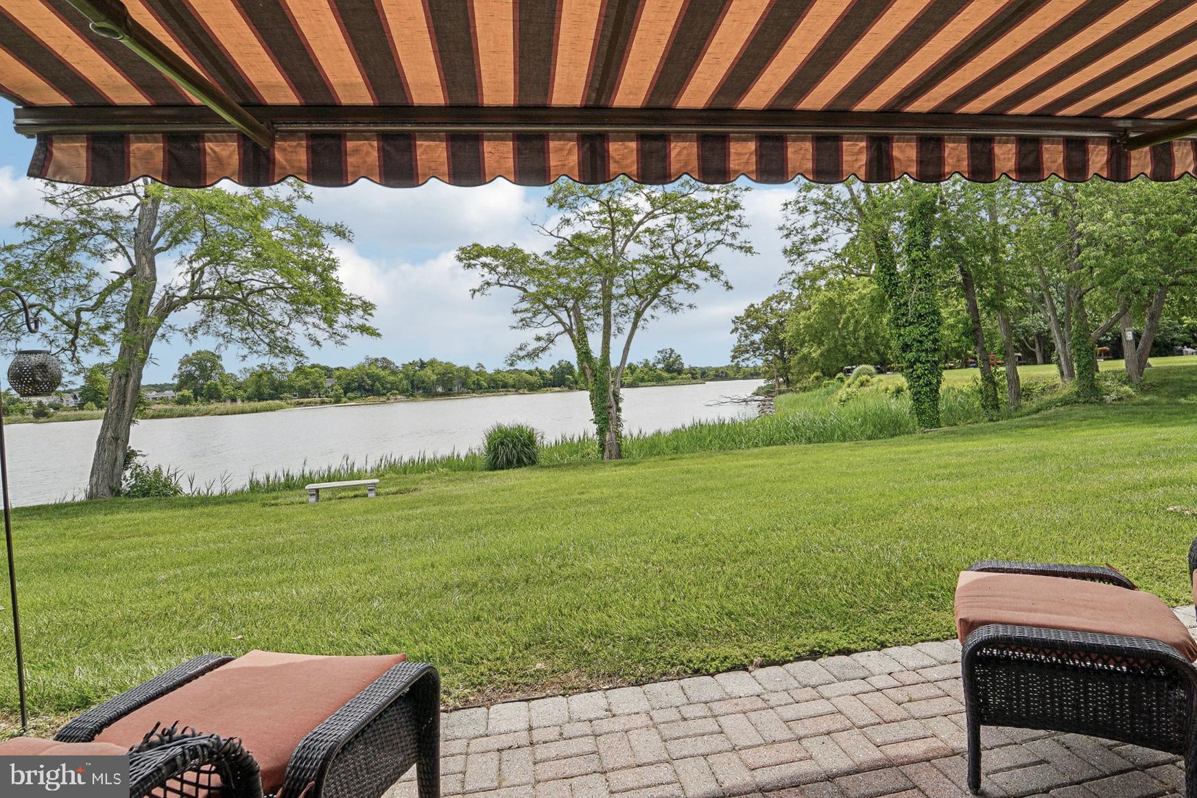 QUEENS LANDING - Residential