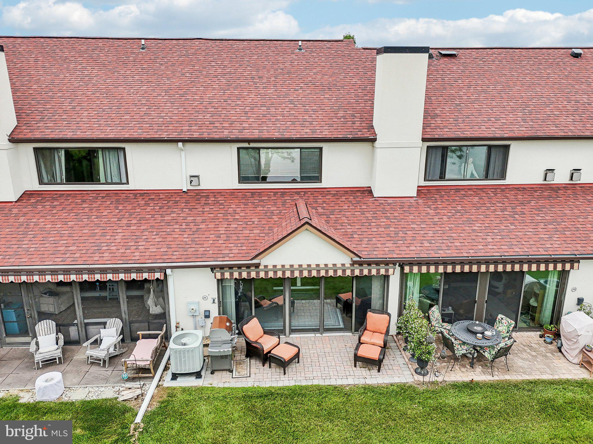 QUEENS LANDING - Residential