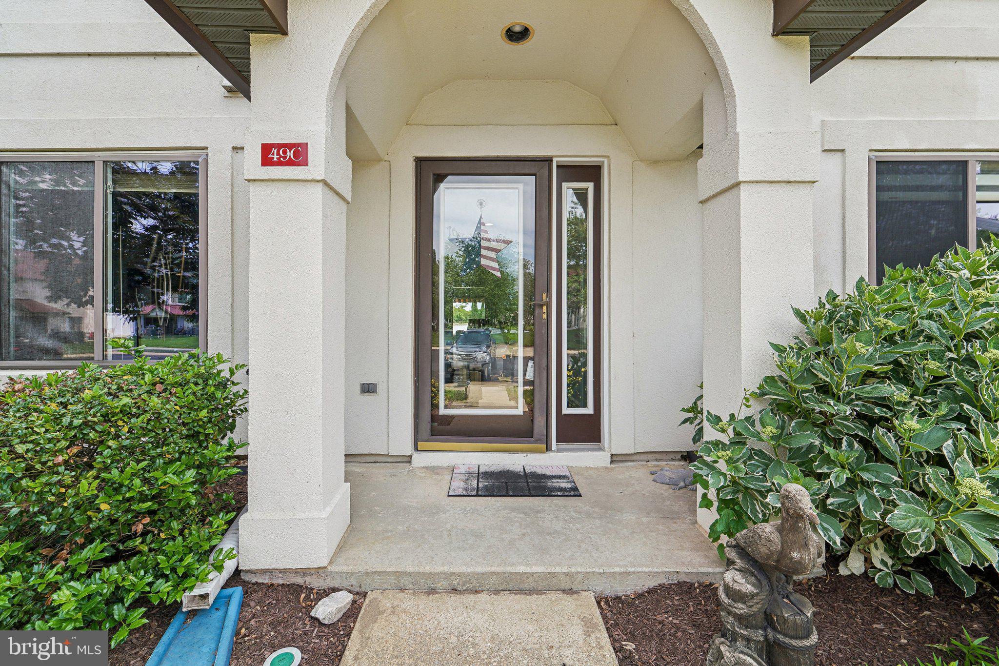 49 QUEEN GUINEVERE WAY C