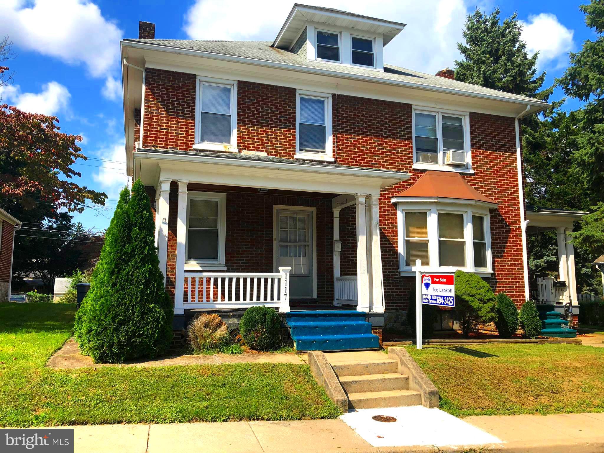 BY APPT. ONLY!! INVESTMENT OPPORTUNITY! GORGEOUS BRICK COLONIAL!! THIS PROPERTY OFFERS POTENTIAL BEING 2 PROPERTIES ON 1 DEED! 3 BR 1 BATH W/EXACT MIRRORED PROPERTY ON OTHER SIDE OF DUPLEX. LIVE IN ONE & RENT OTHER SIDE TO HELP PAY MORTGAGE! START BUILDING WEALTH FOR YOUR FUTURE!! OFFERS A BREAKFAST NOOK W/COUNTRY KITCHEN, WW CARPET, INSULATED WINDOWS WRAPPED IN ALUMINUM CLAD, GREAT BACK YARD, UPGRADED ELEC. & DETACHED 2 CAR GARAGE!