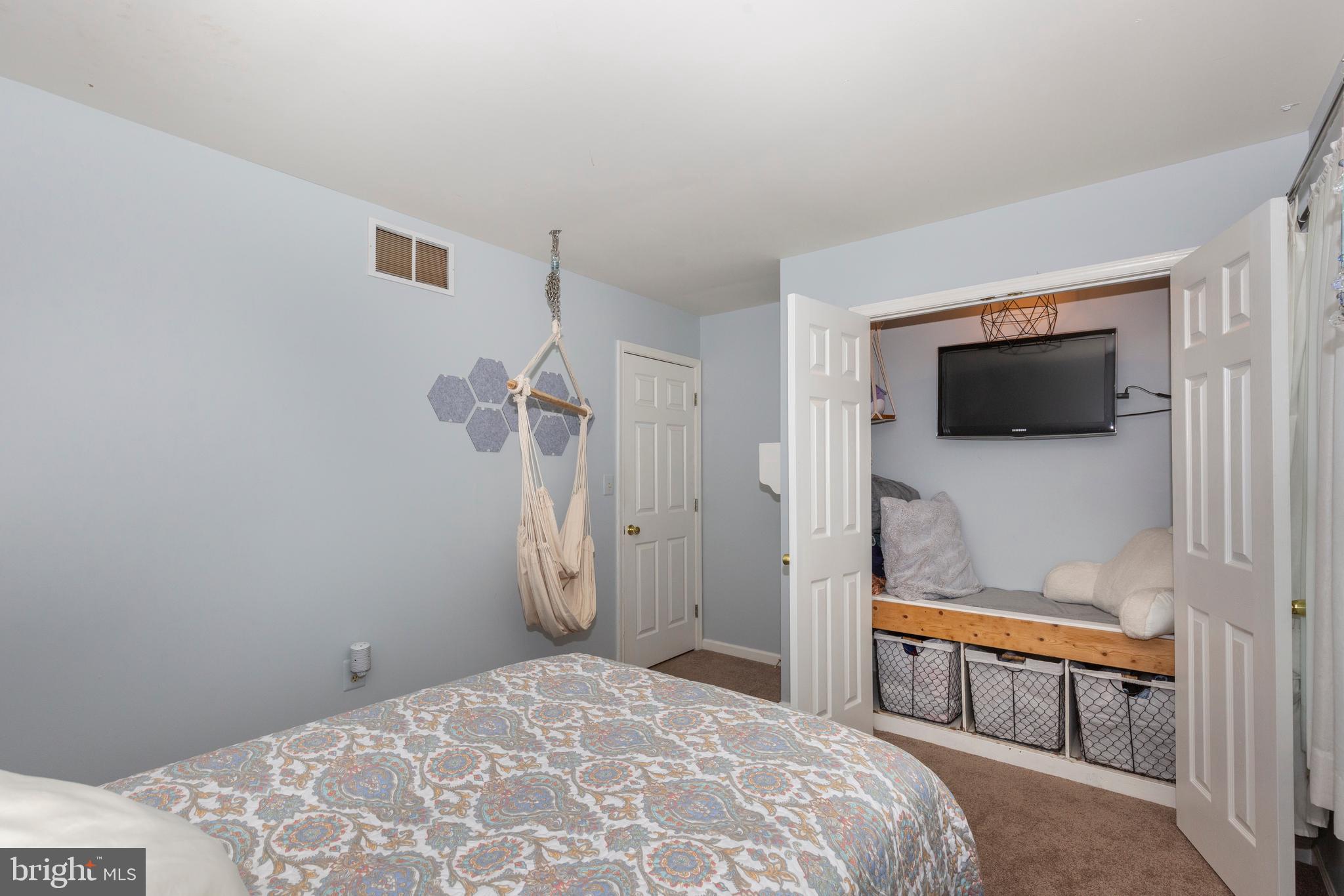 QUAIL MEADOW - Residential