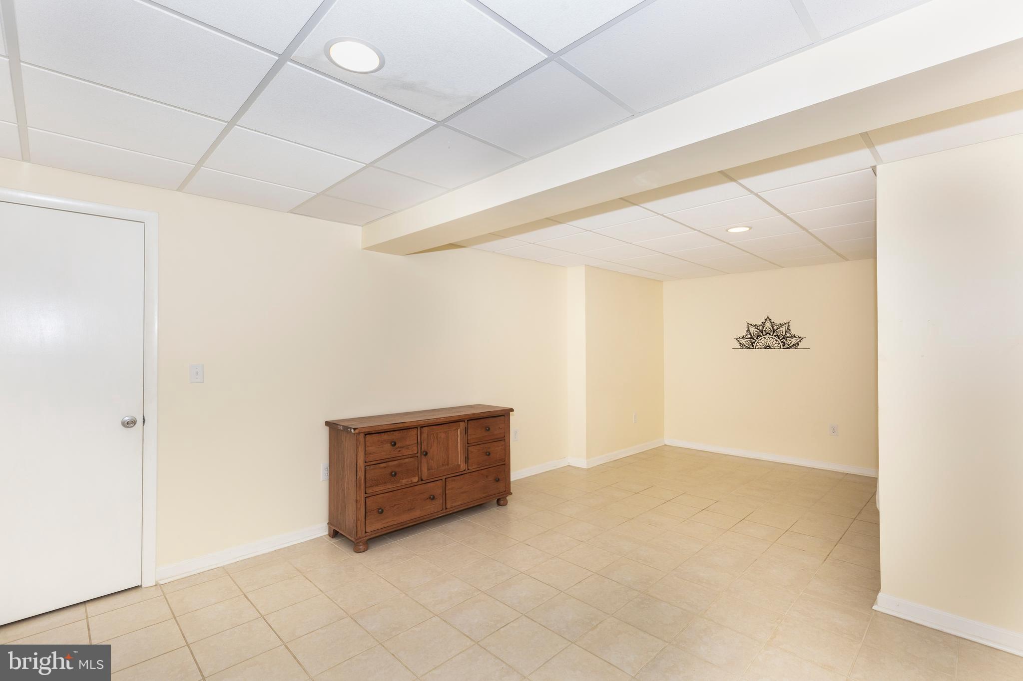 QUAIL MEADOW - Residential