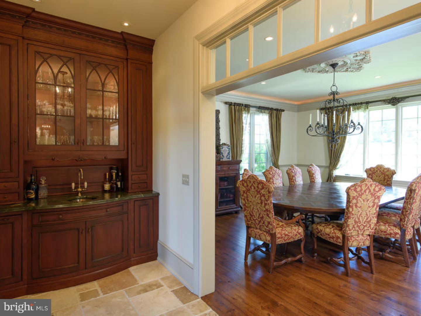 PINE CREEK - Residential