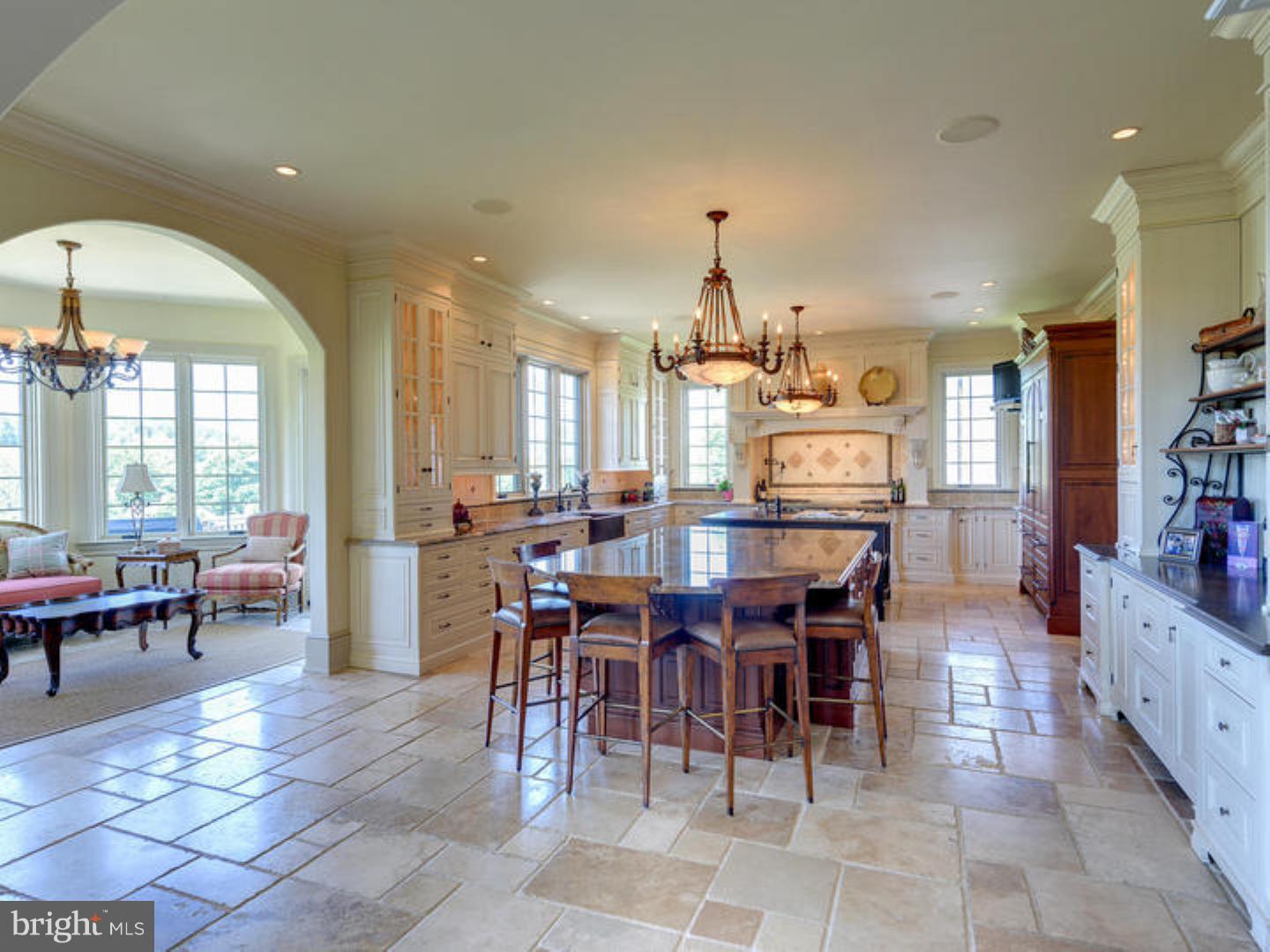 PINE CREEK - Residential