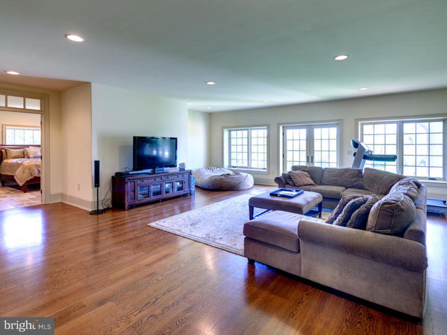 PINE CREEK - Residential