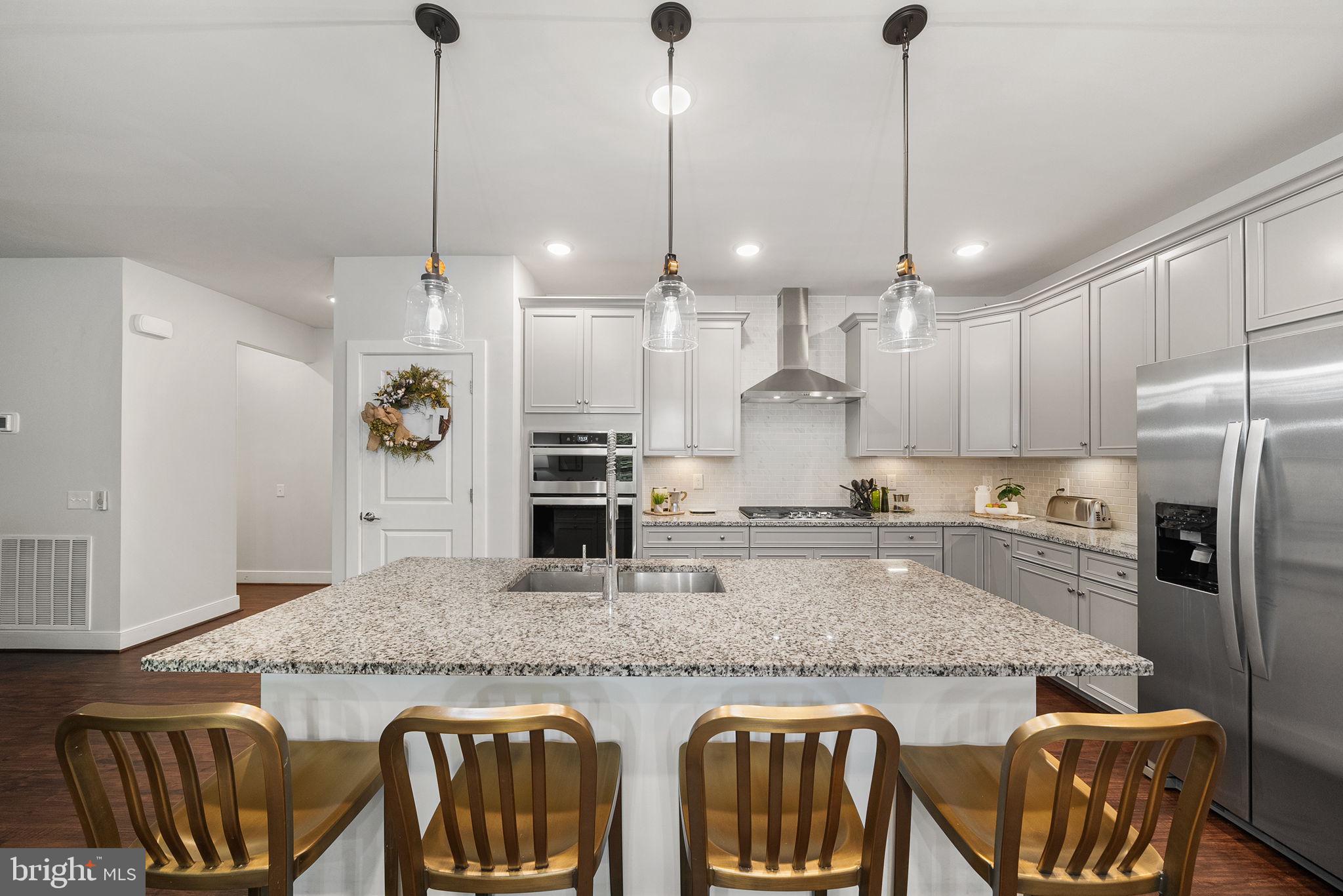 POTOMAC SHORES - Residential