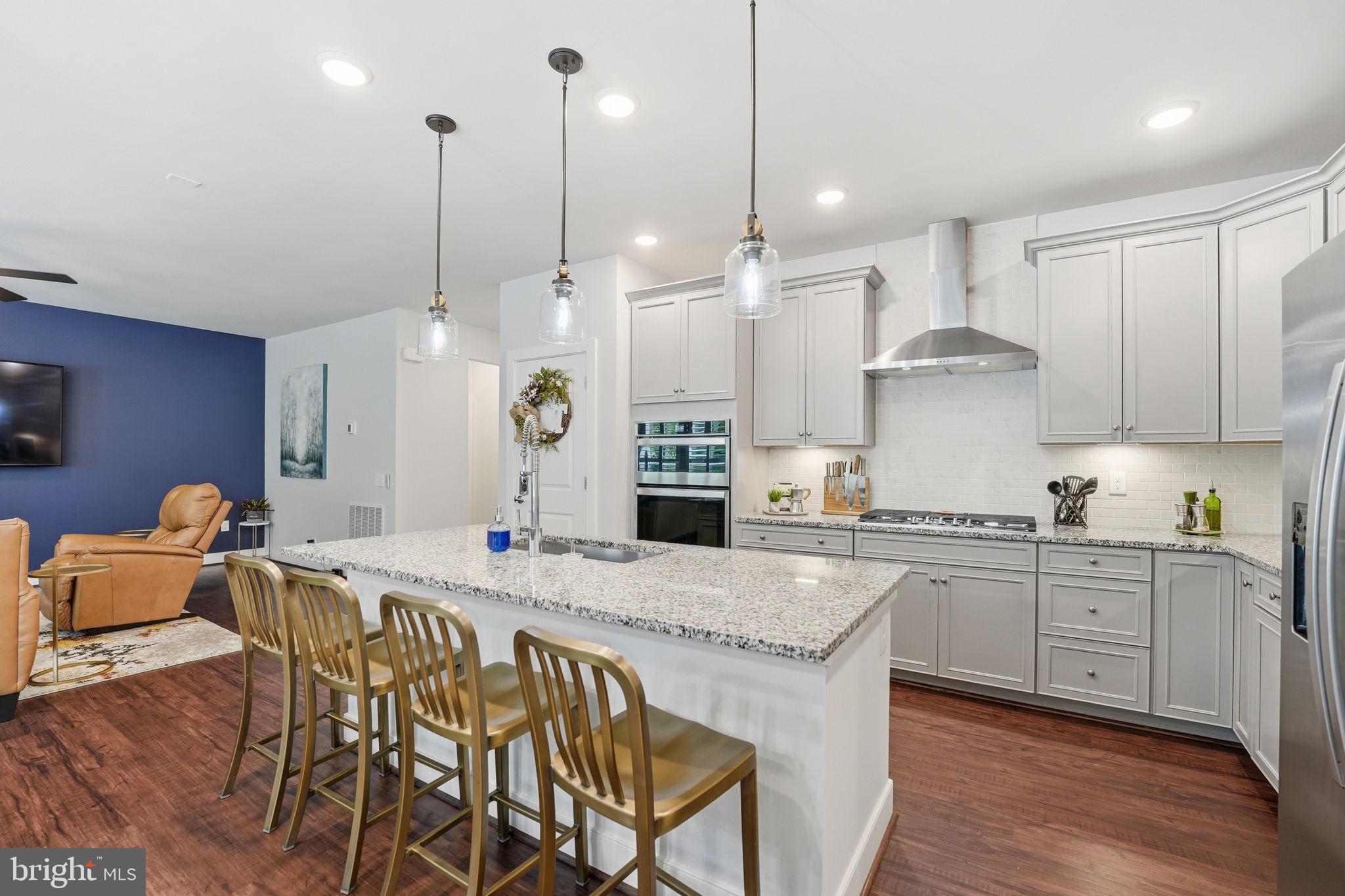 POTOMAC SHORES - Residential