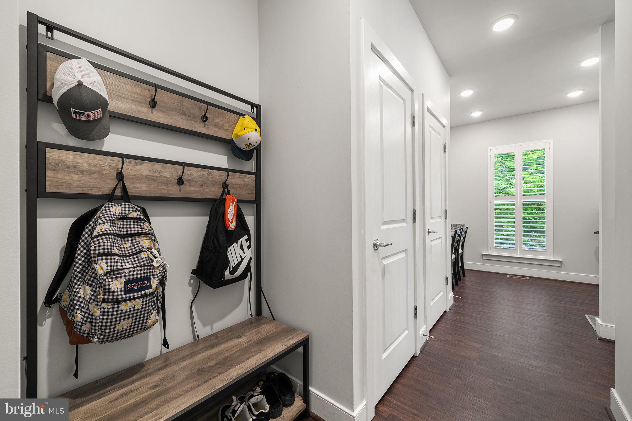 POTOMAC SHORES - Residential