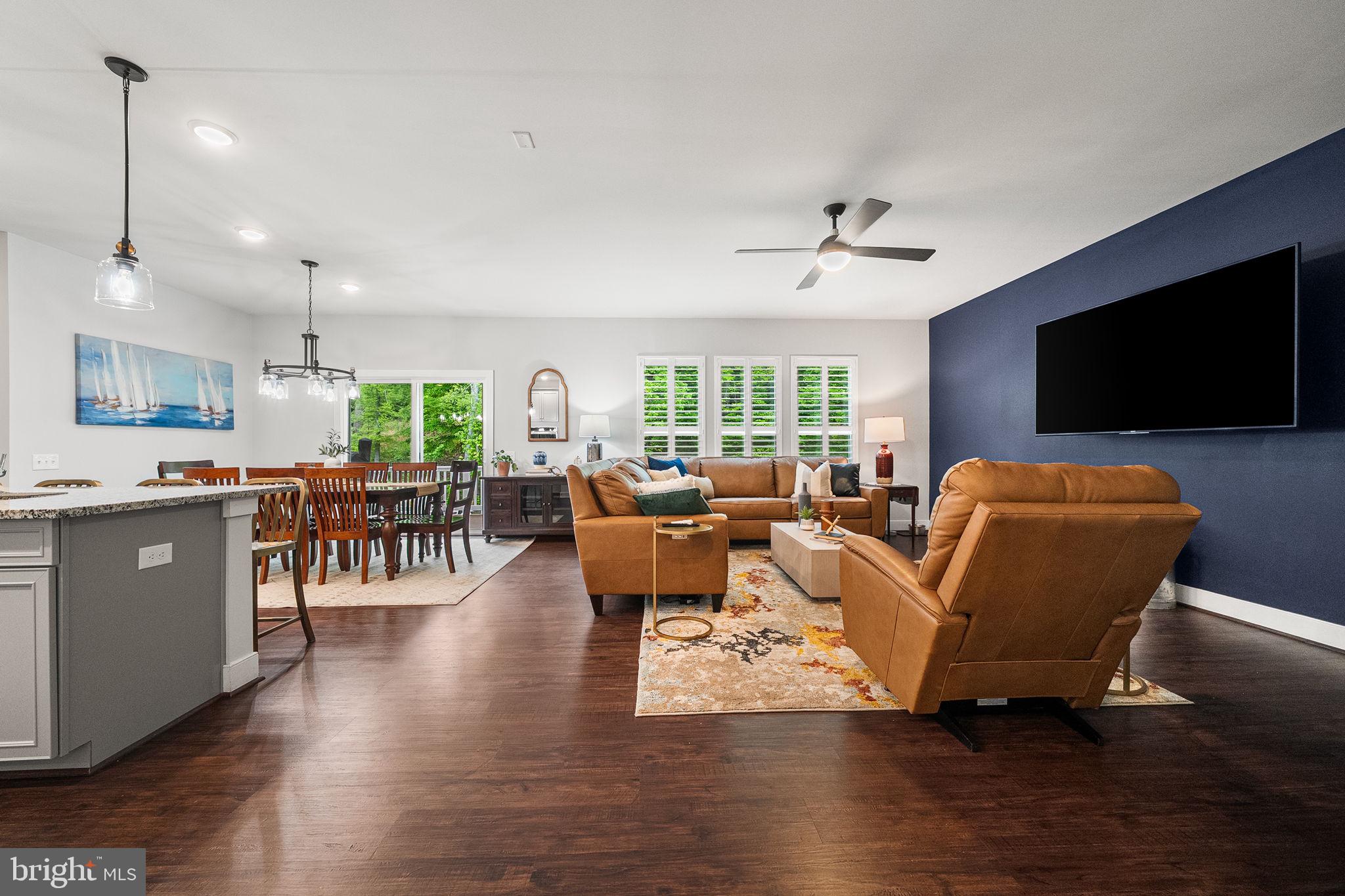 POTOMAC SHORES - Residential