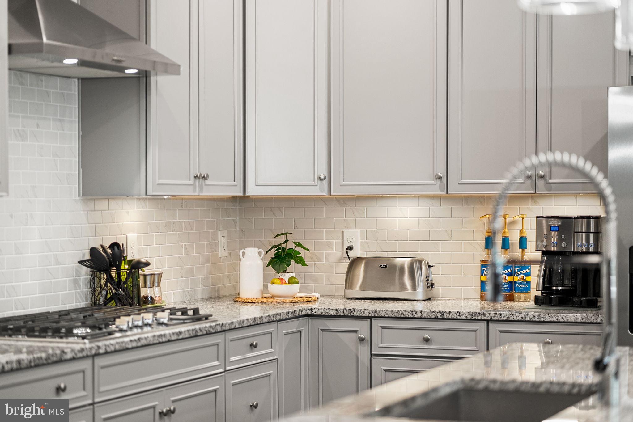POTOMAC SHORES - Residential