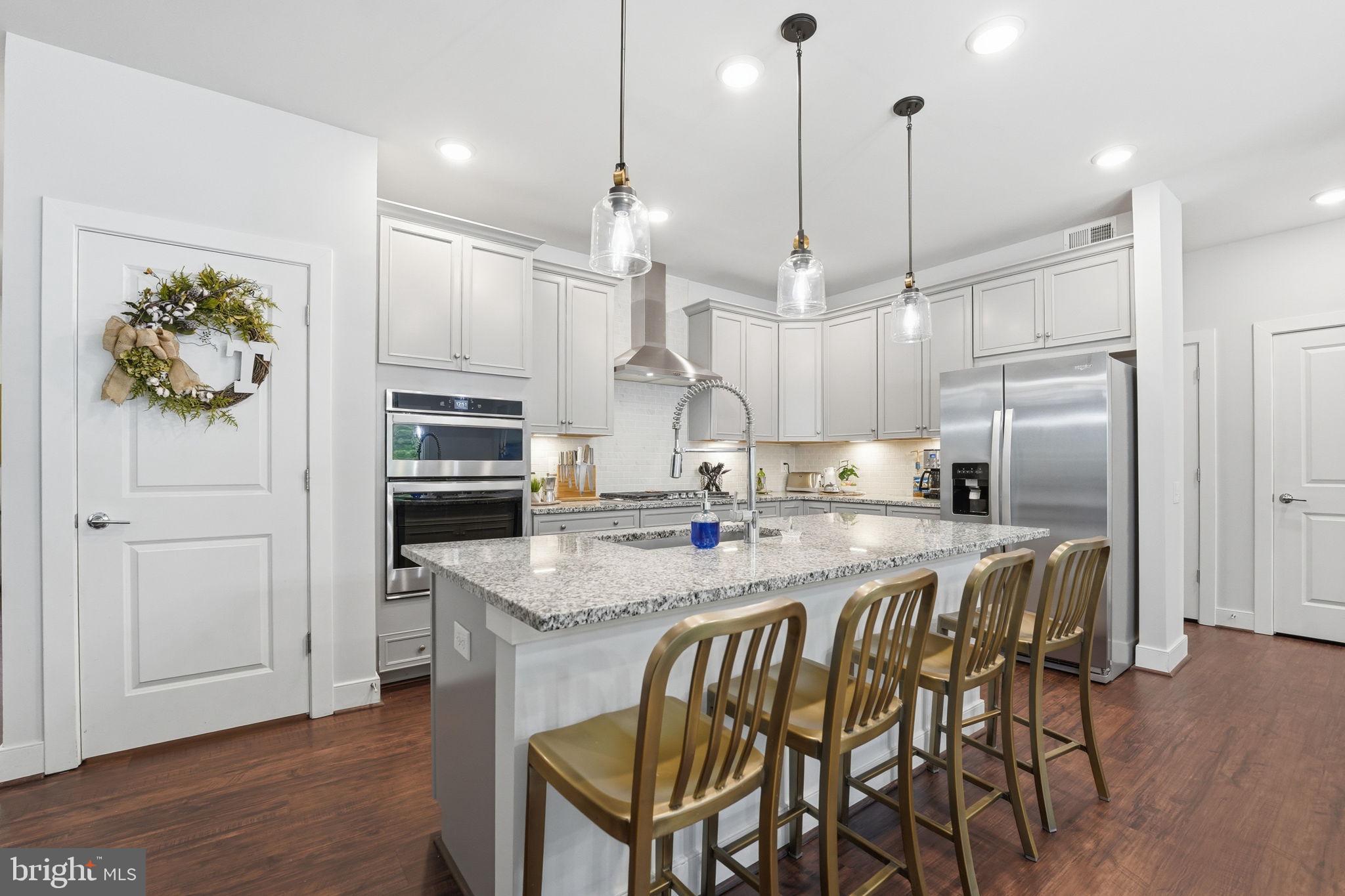 POTOMAC SHORES - Residential