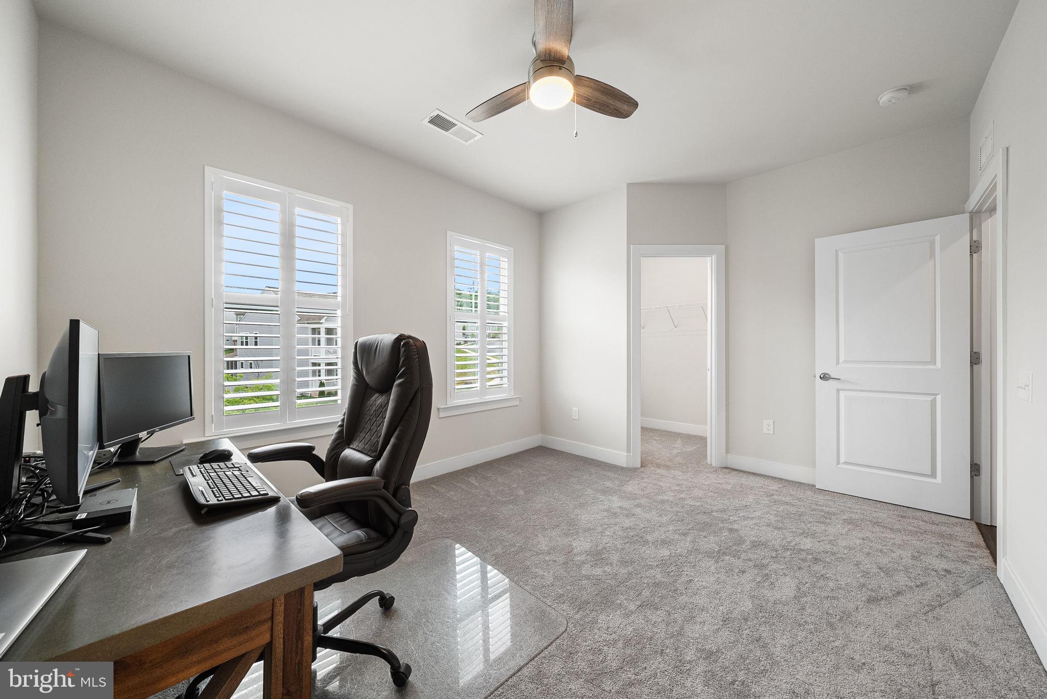 POTOMAC SHORES - Residential