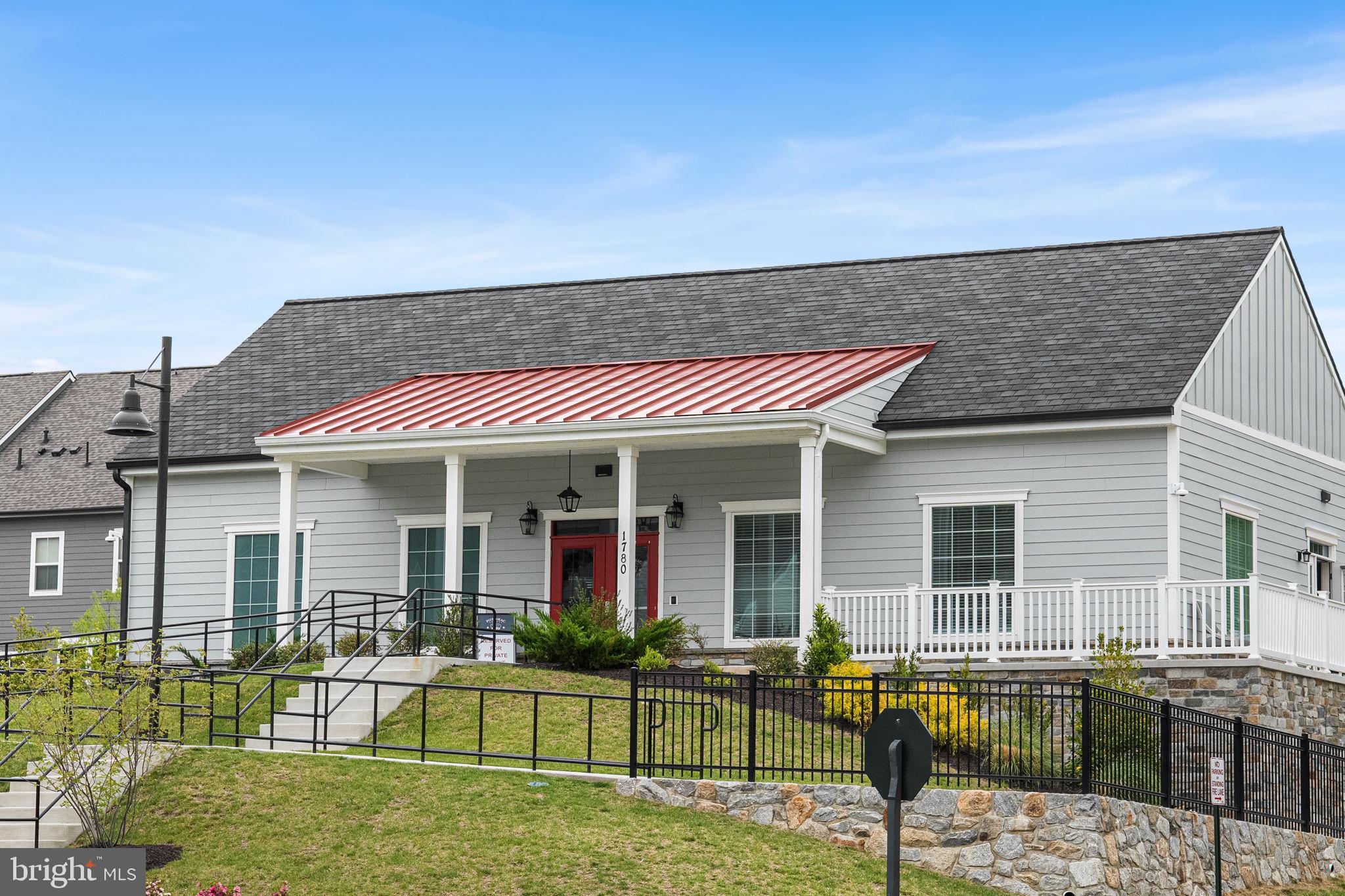POTOMAC SHORES - Residential