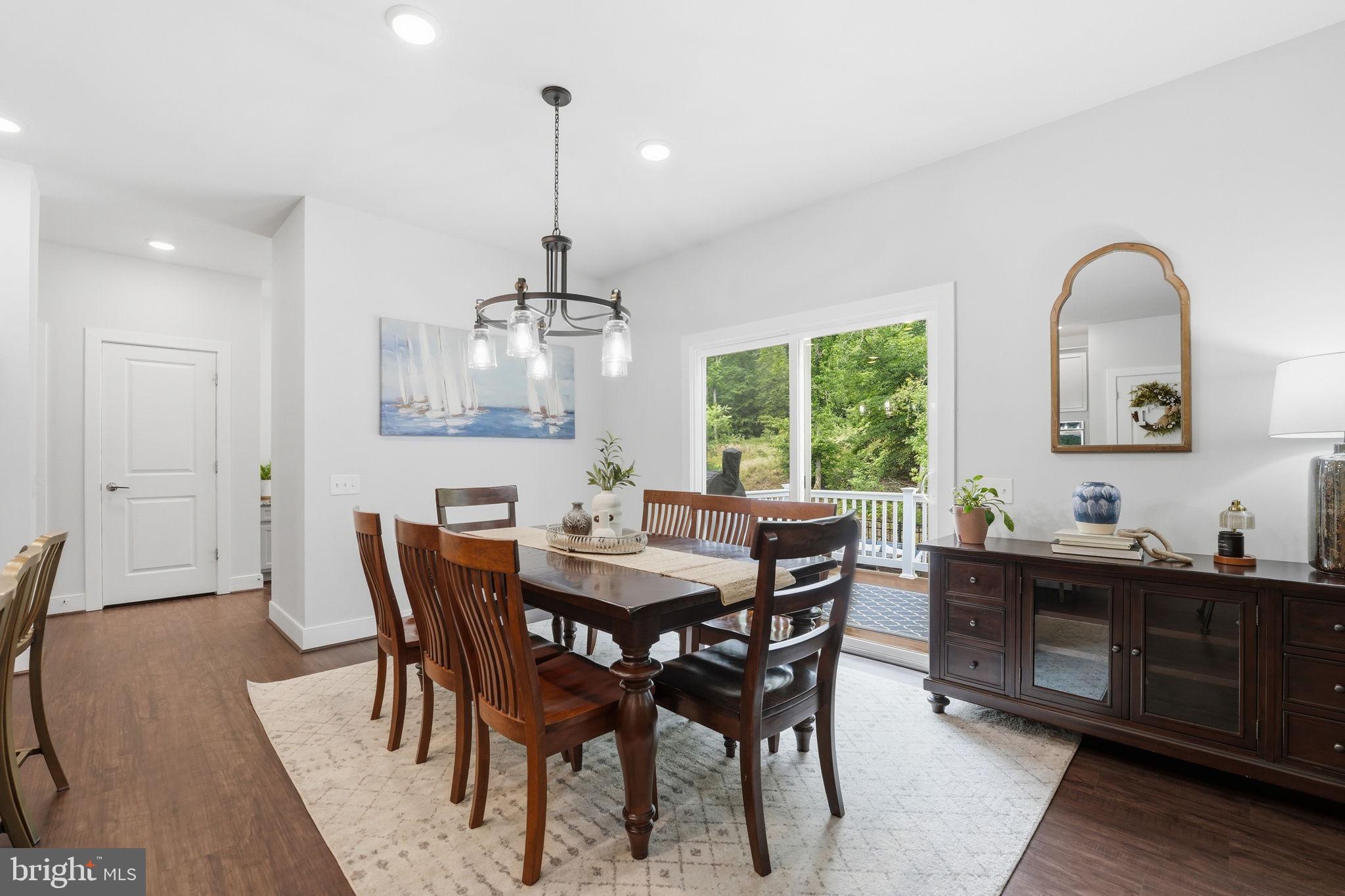POTOMAC SHORES - Residential