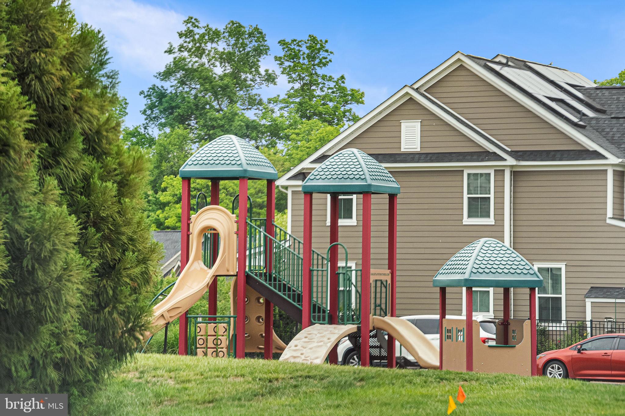 POTOMAC SHORES - Residential