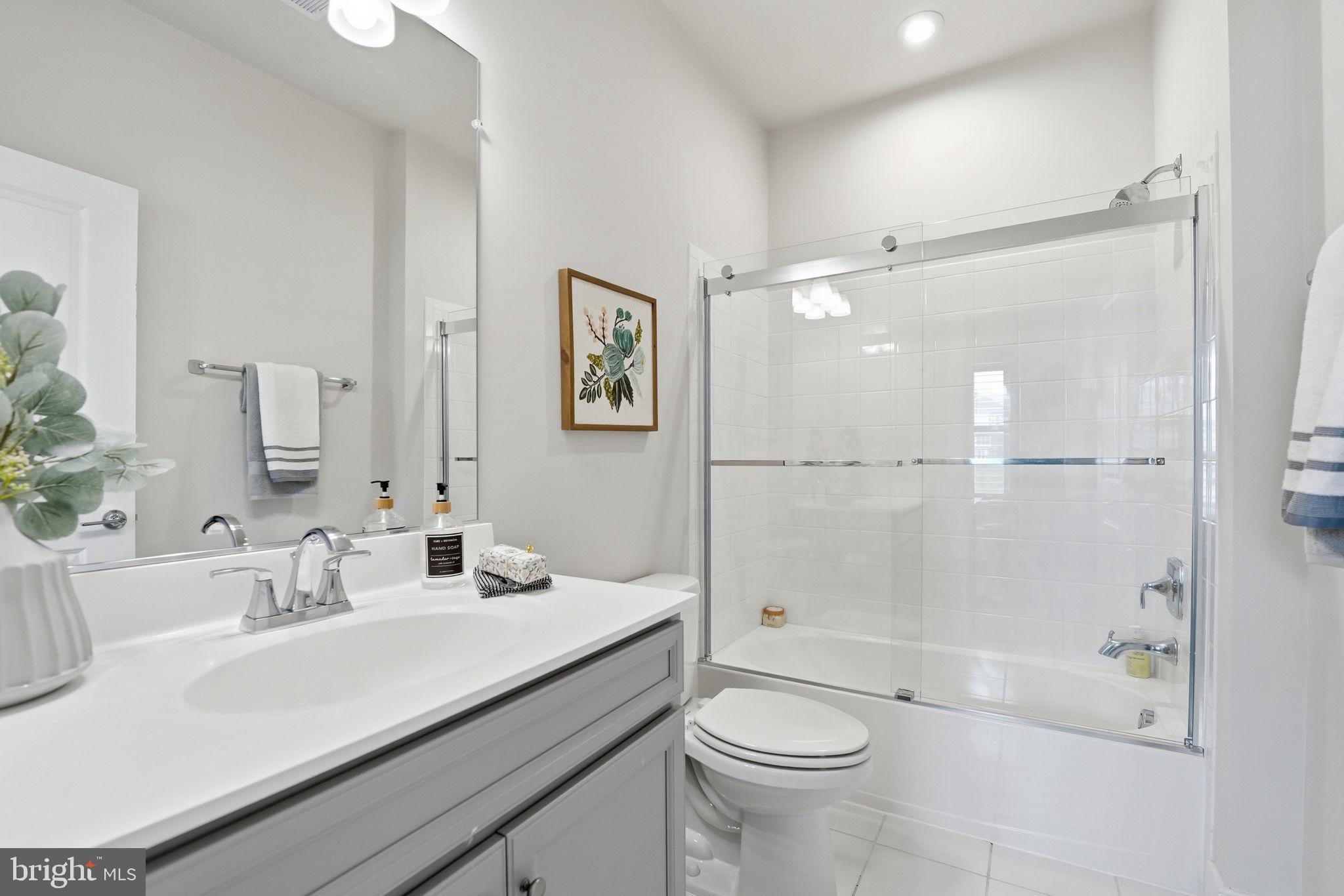 POTOMAC SHORES - Residential
