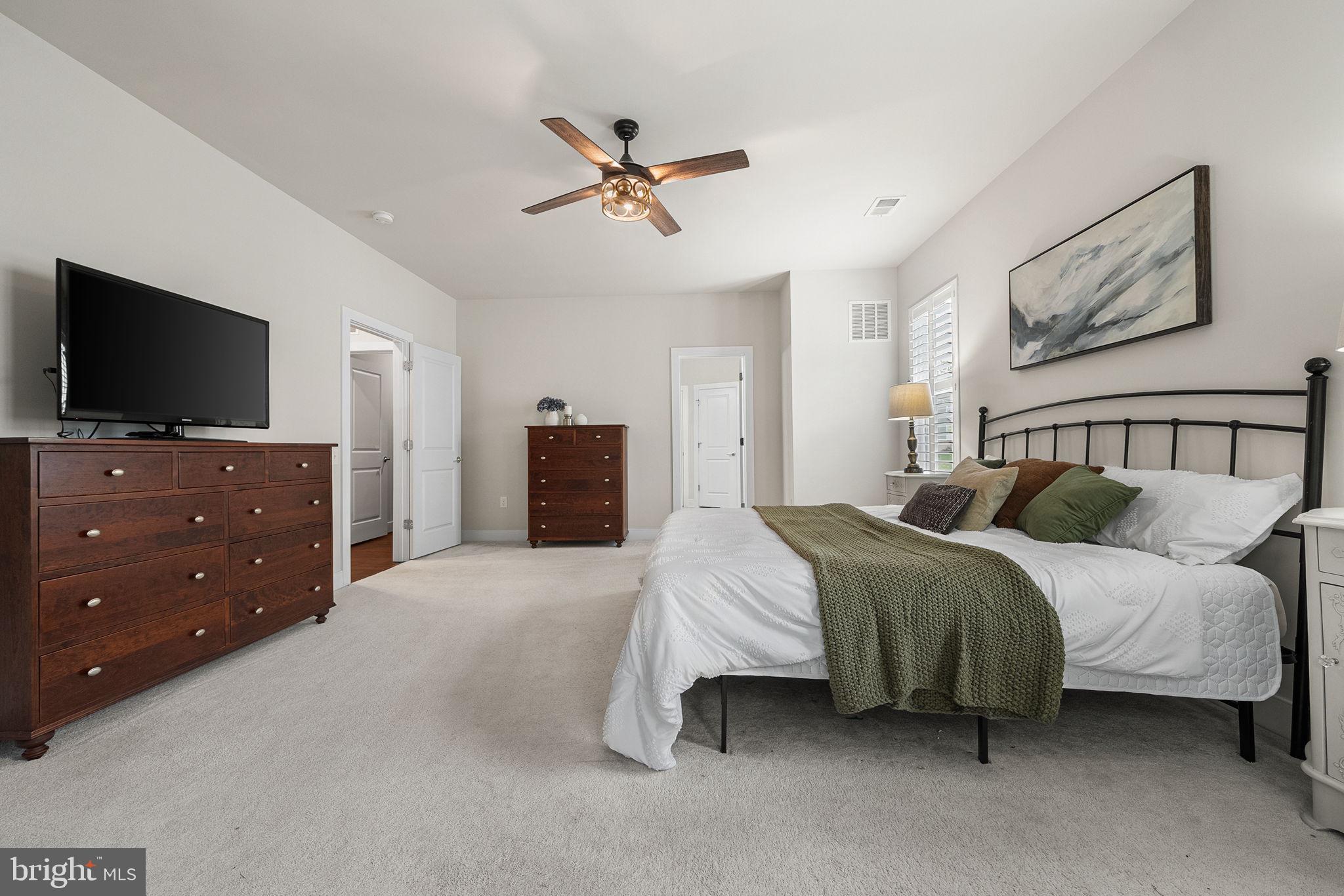 POTOMAC SHORES - Residential