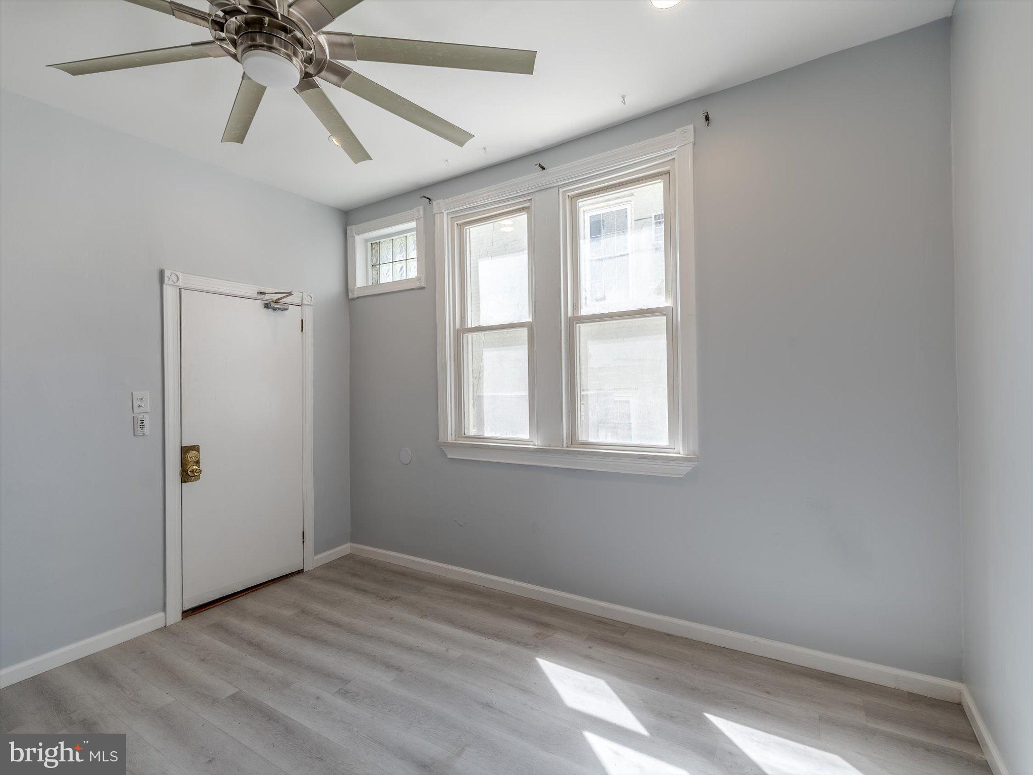 WASHINGTON SQ - Residential Lease