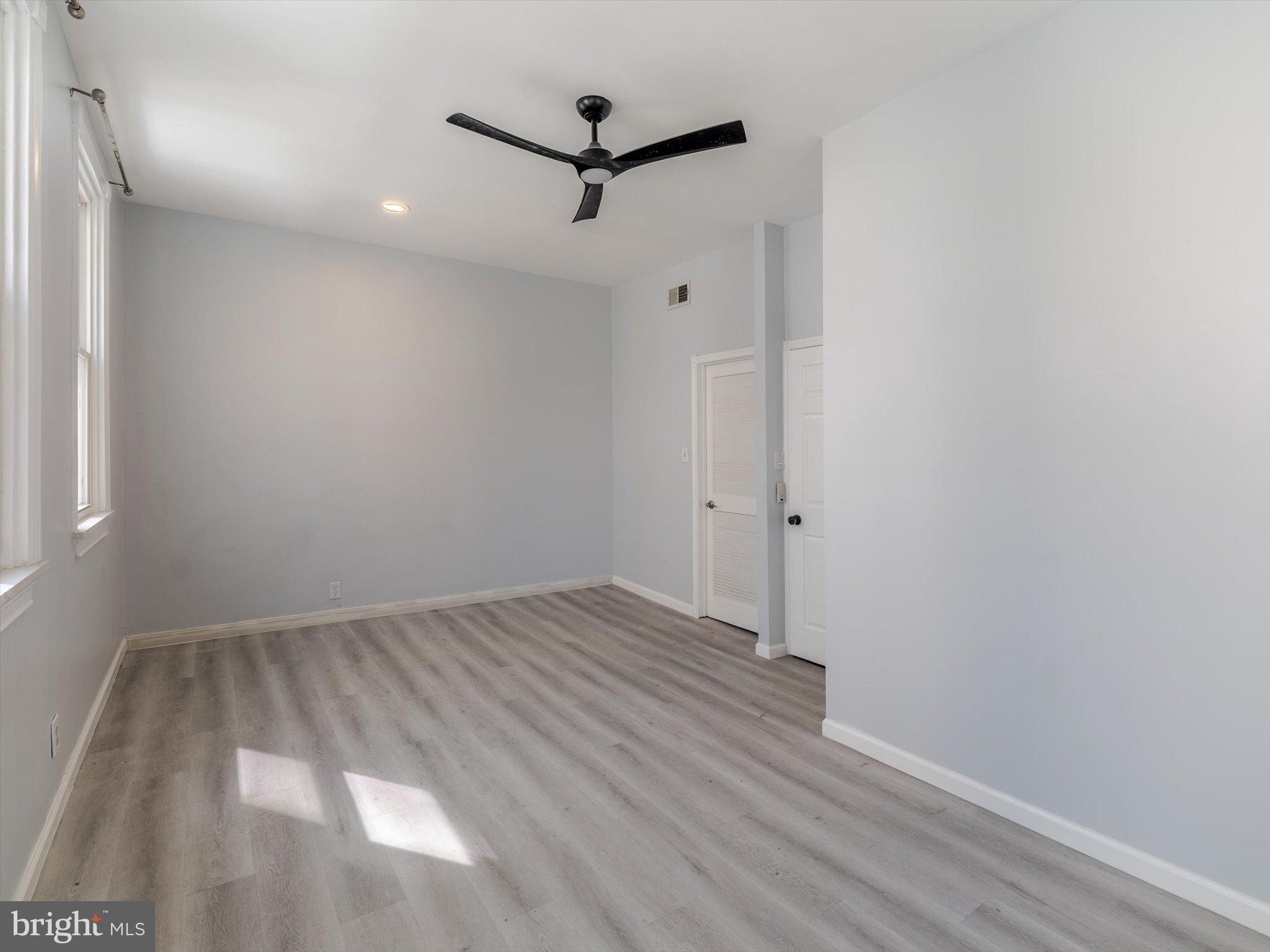 WASHINGTON SQ - Residential Lease