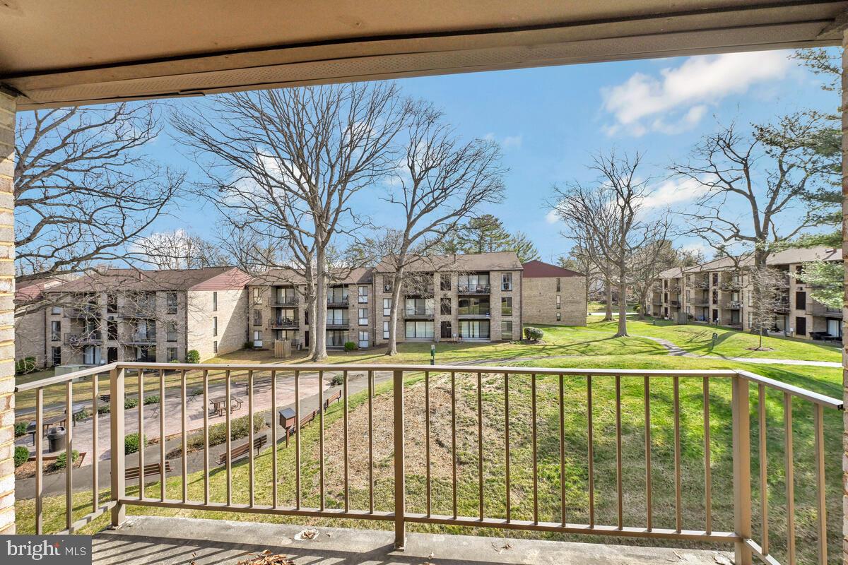 SOUTHGATE CONDO - Residential