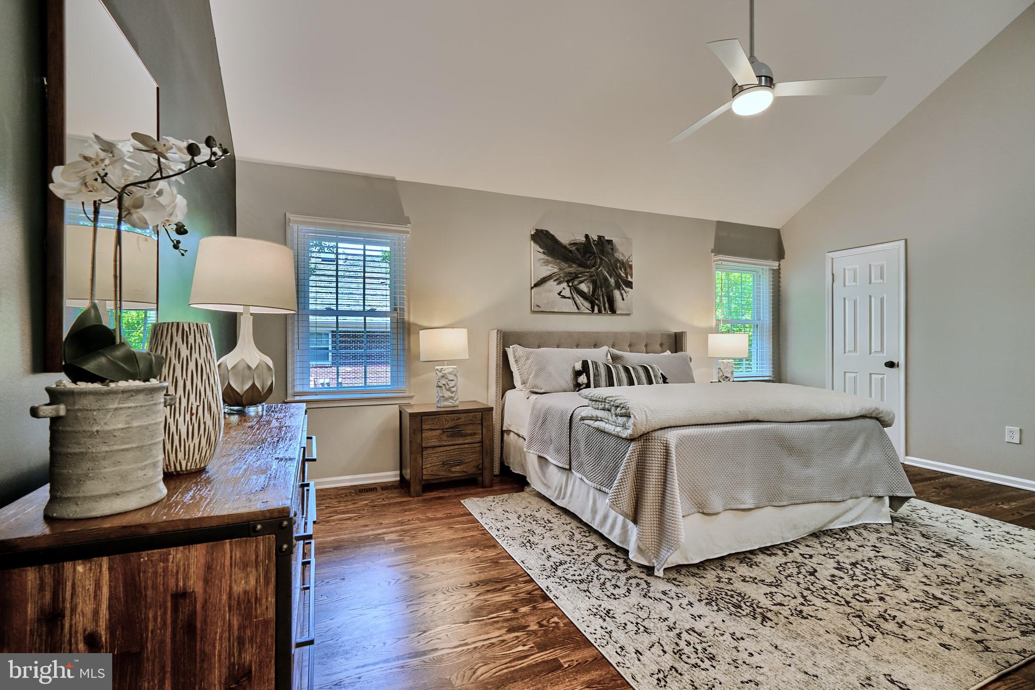 ALTA VISTA - Residential