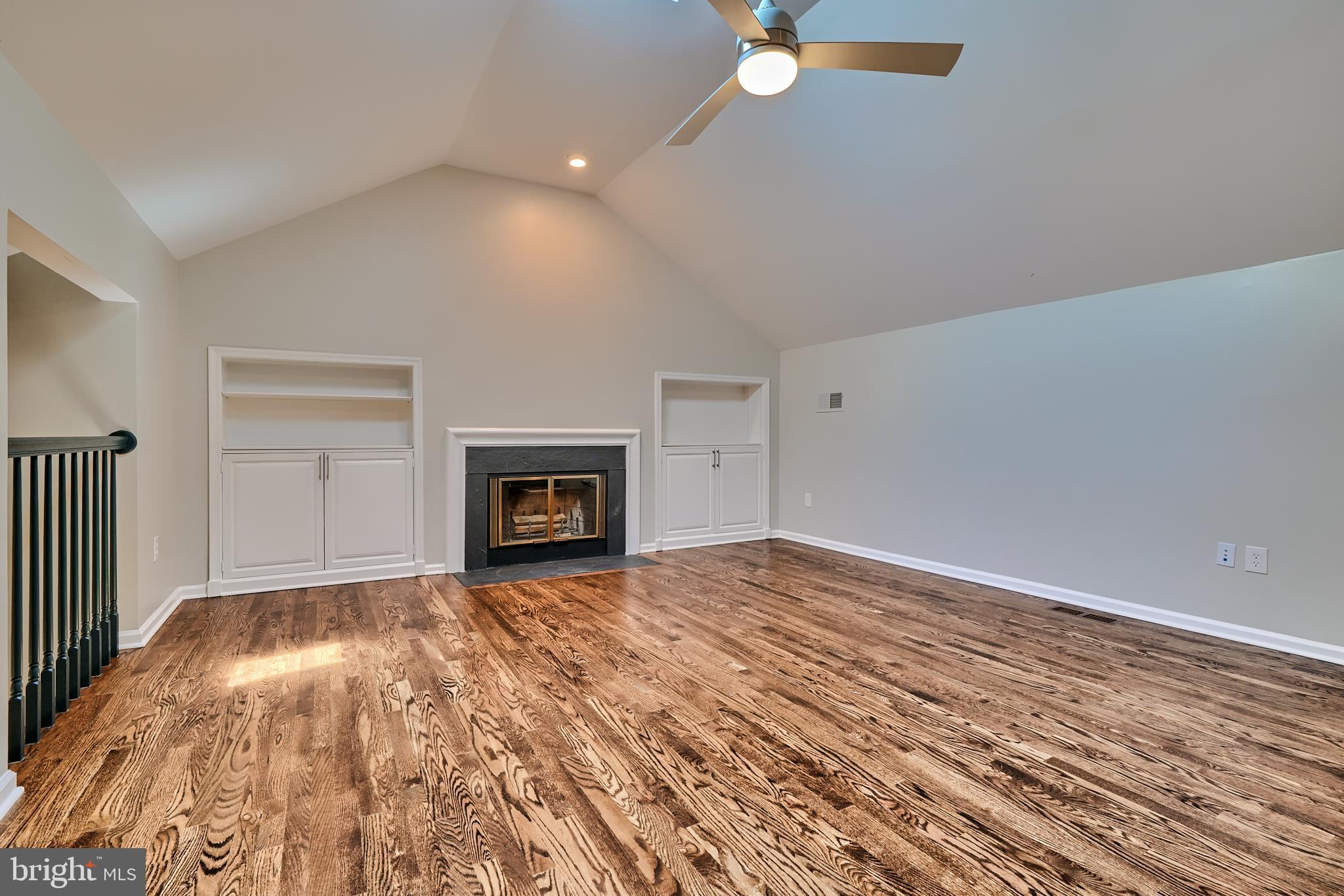 ALTA VISTA - Residential