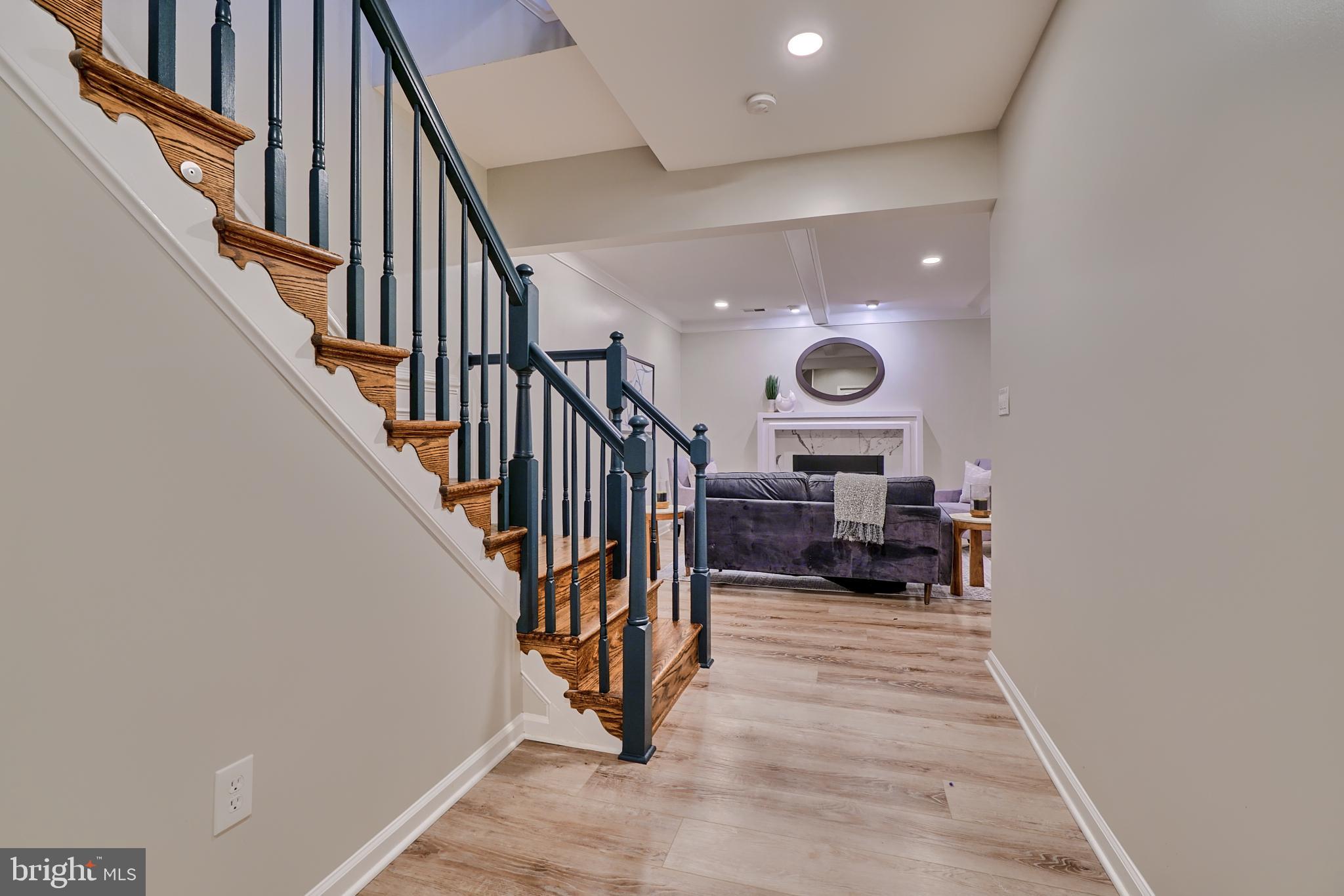 ALTA VISTA - Residential