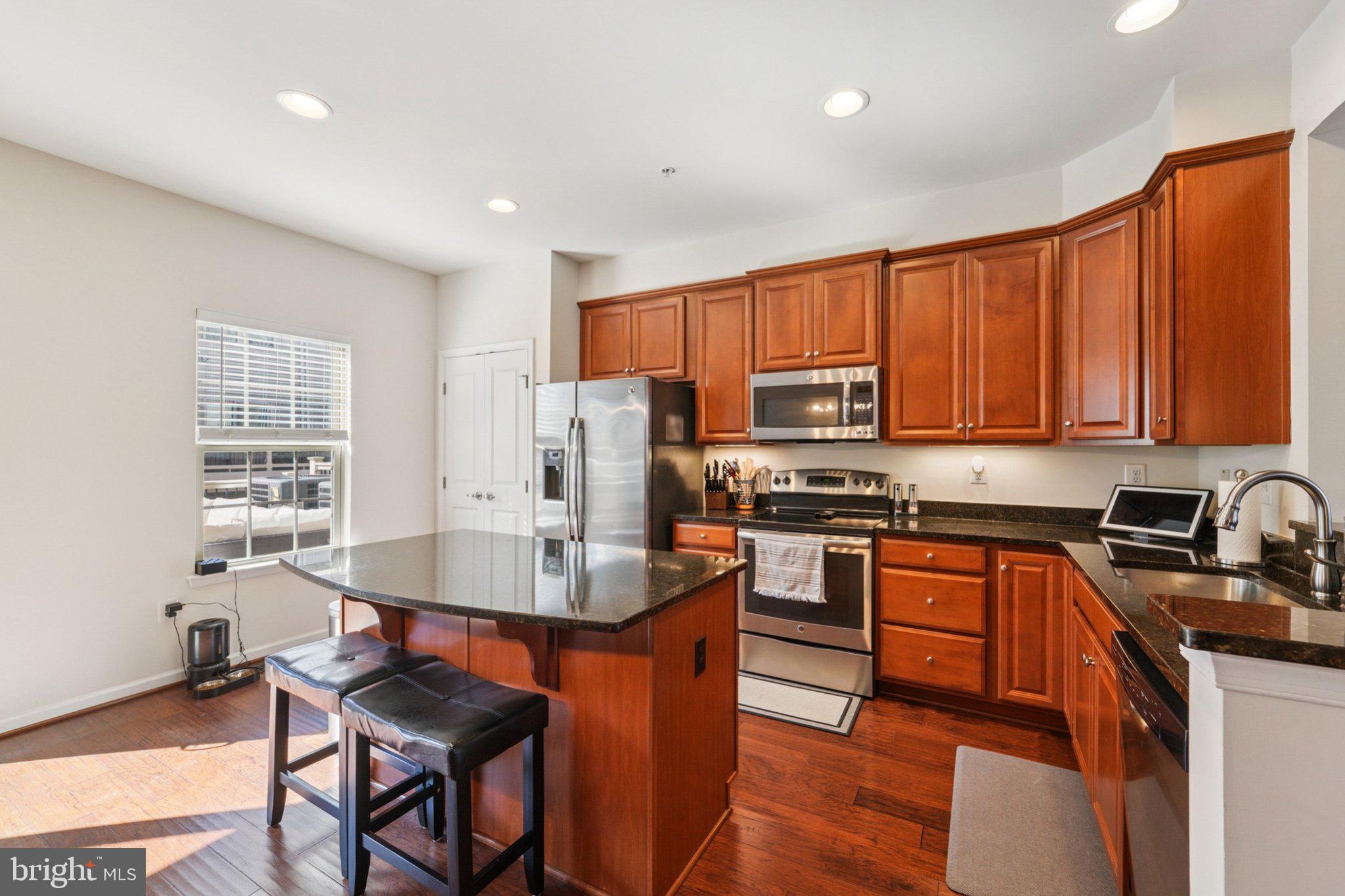 O'DONNELL SQUARE - Residential