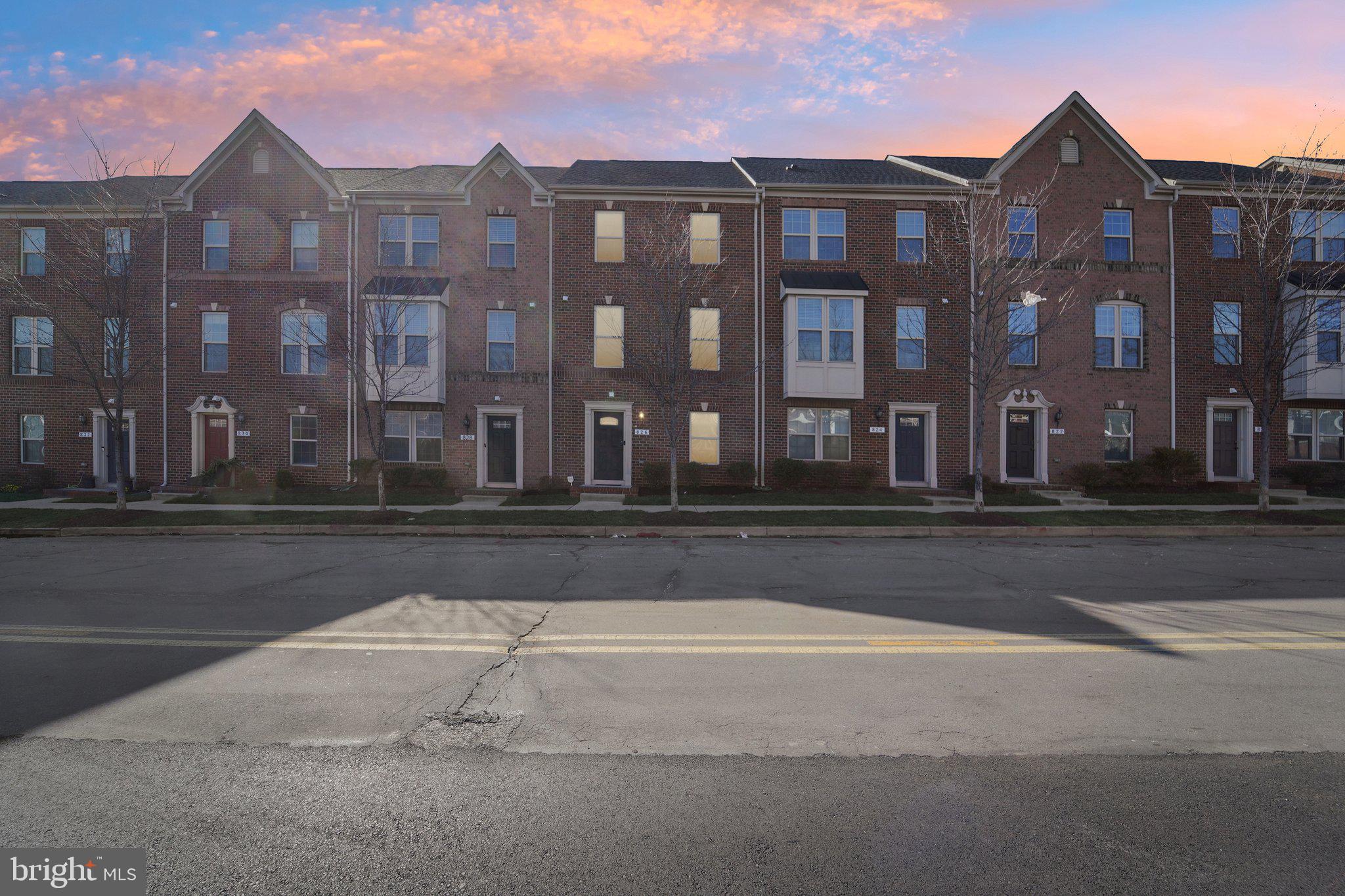 O'DONNELL SQUARE - Residential