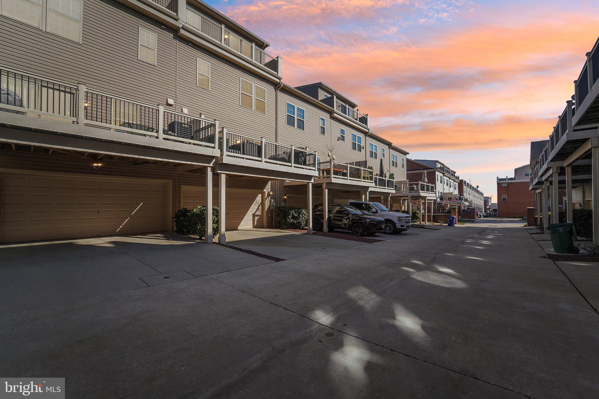 O'DONNELL SQUARE - Residential