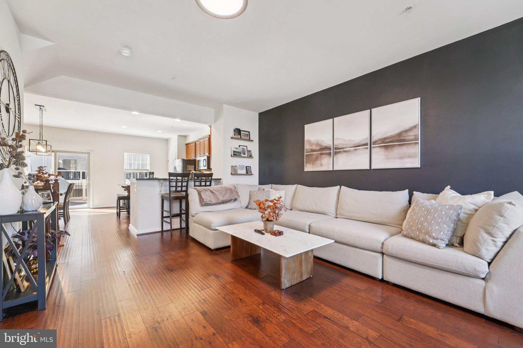 O'DONNELL SQUARE - Residential