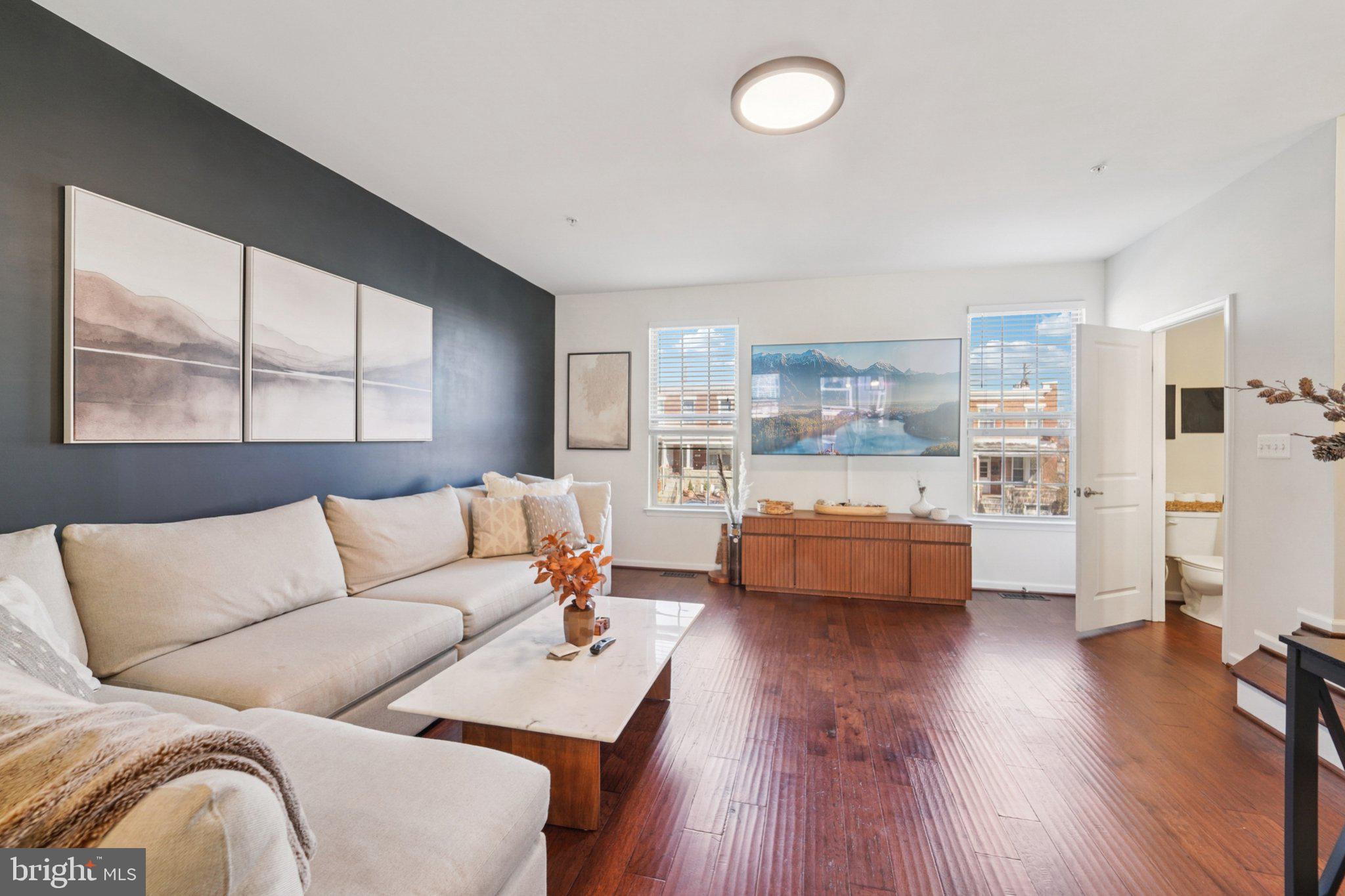 O'DONNELL SQUARE - Residential