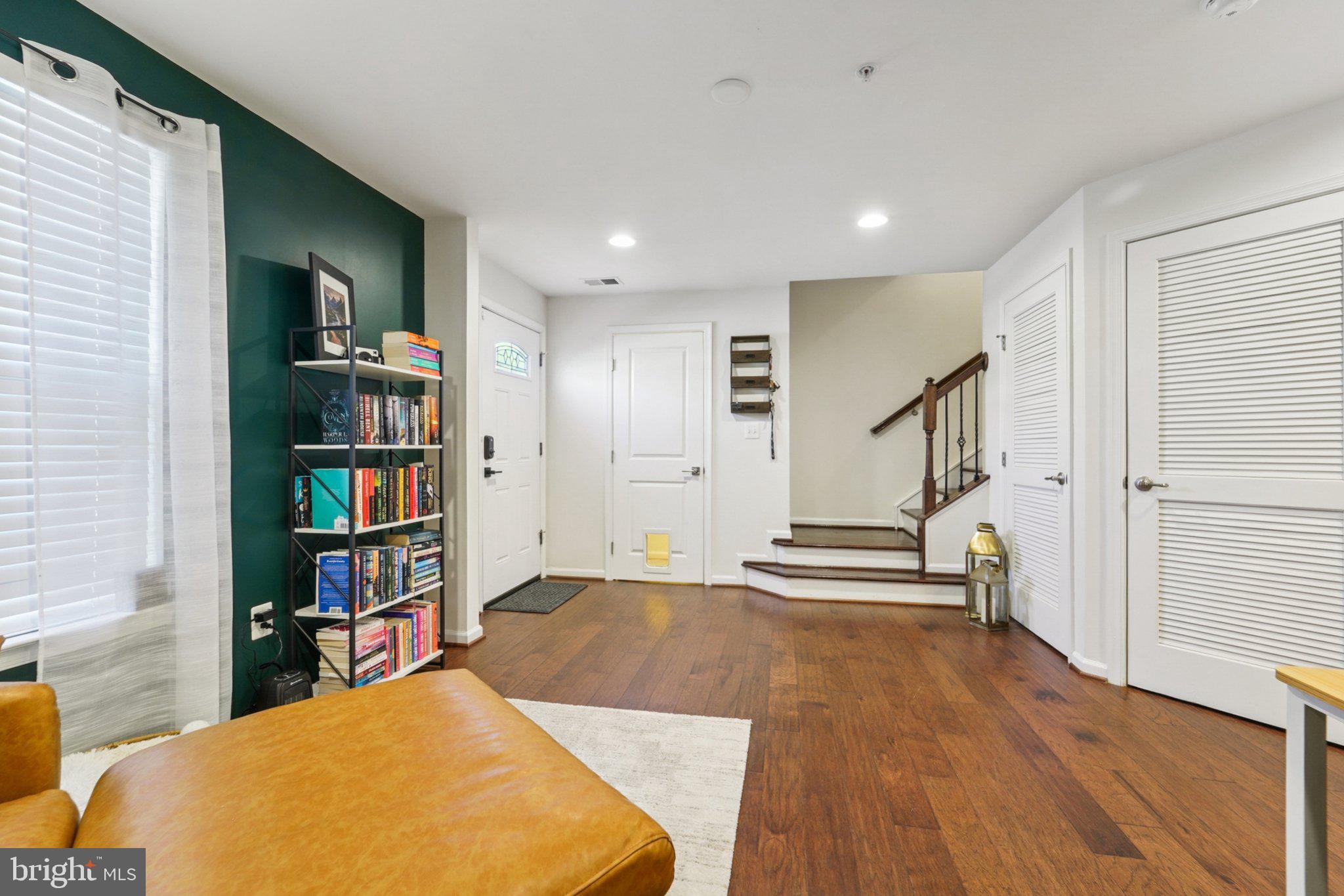 O'DONNELL SQUARE - Residential