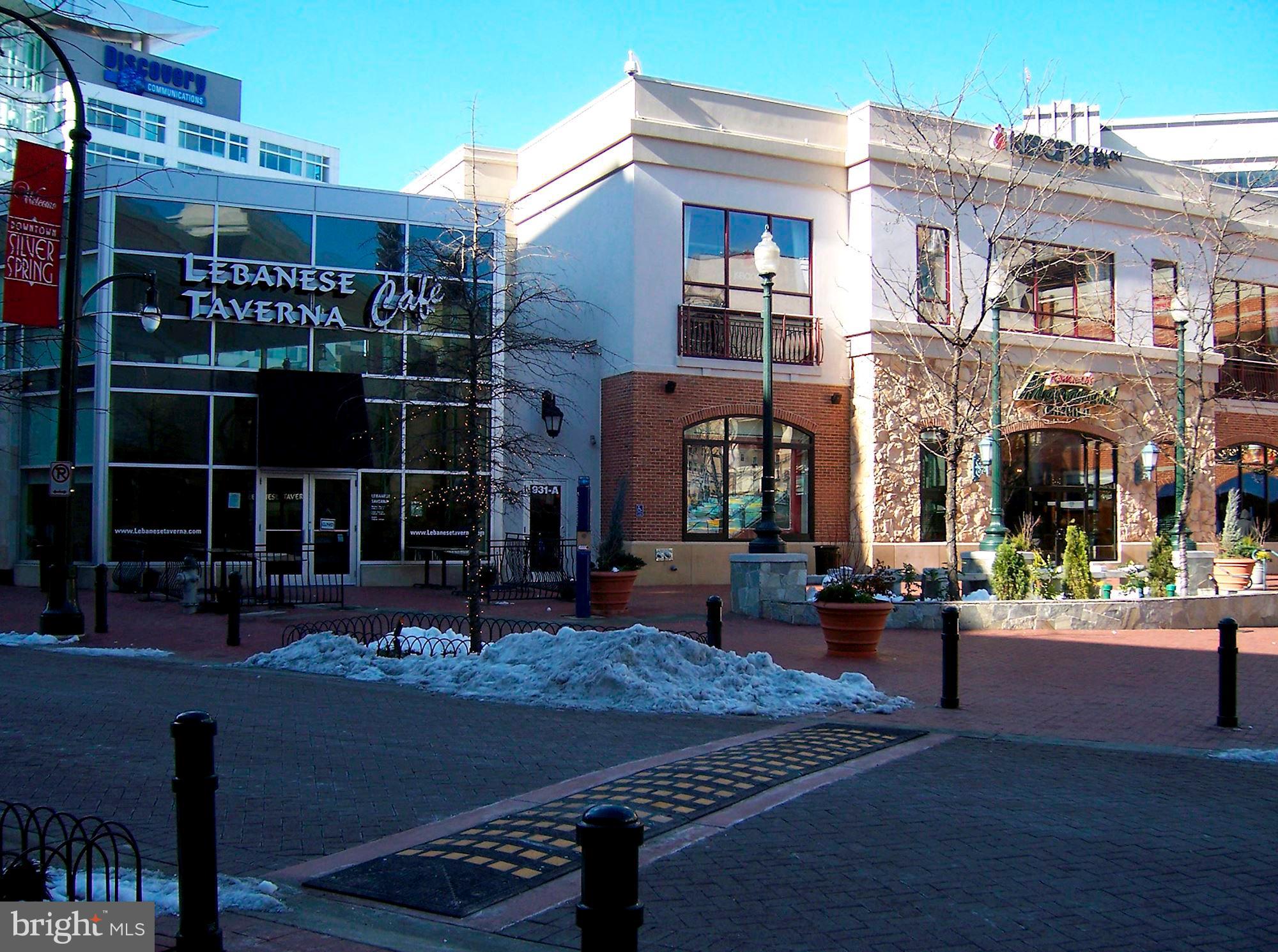 WOODSIDE FOREST - Residential