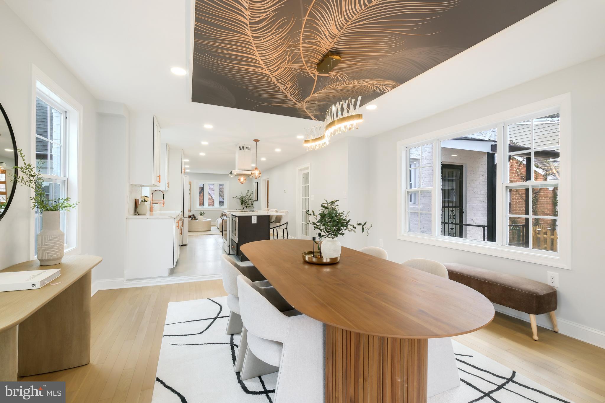 WOODSIDE FOREST - Residential