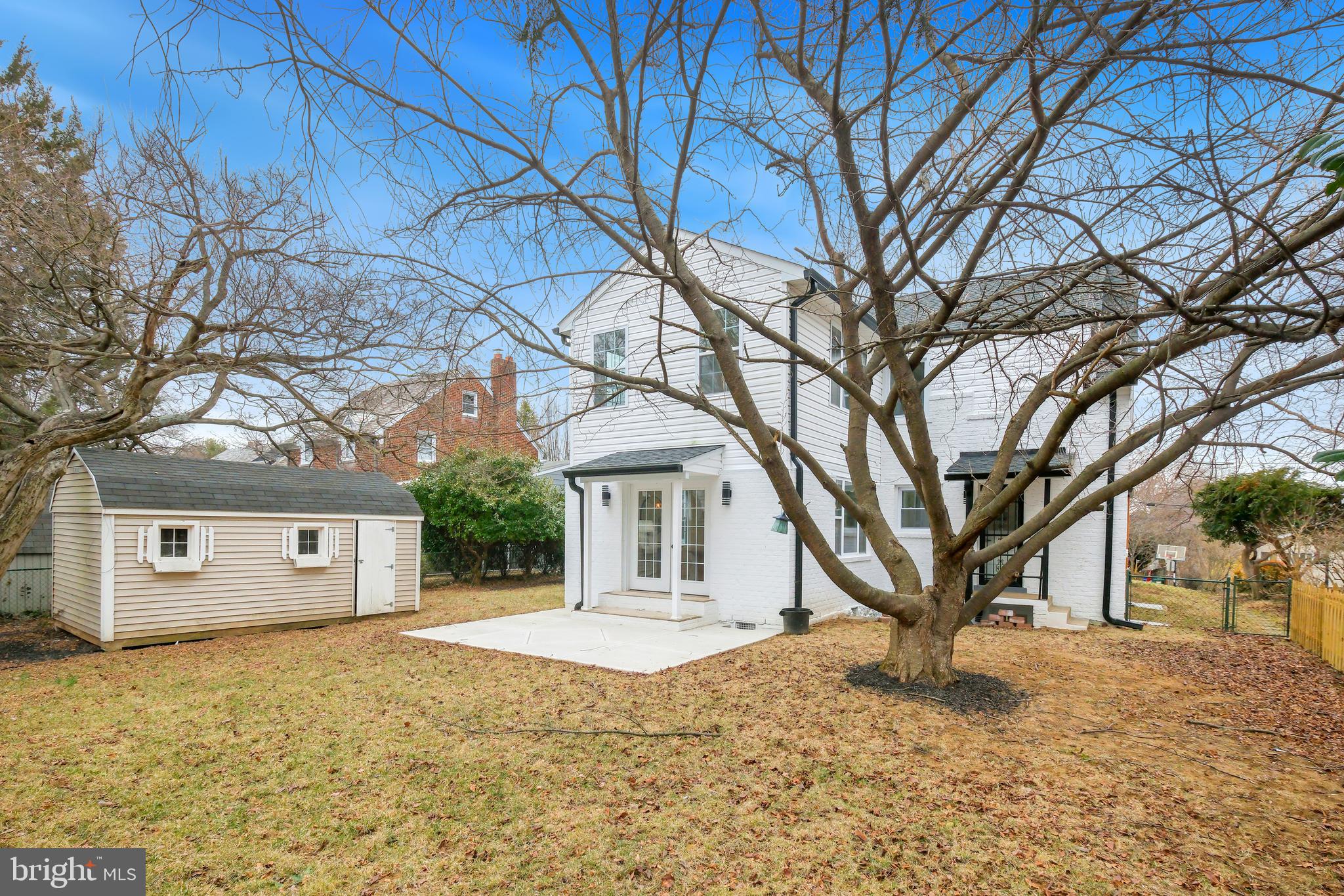 WOODSIDE FOREST - Residential