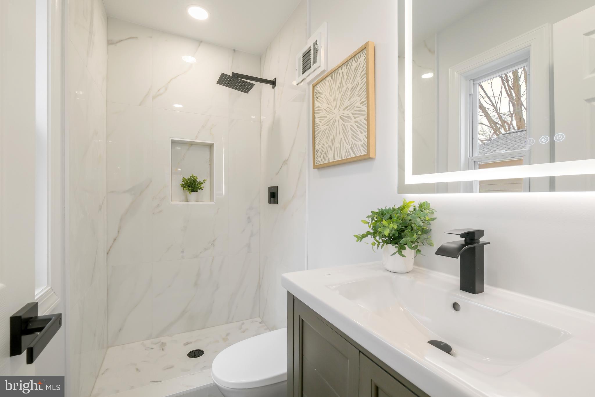 WOODSIDE FOREST - Residential