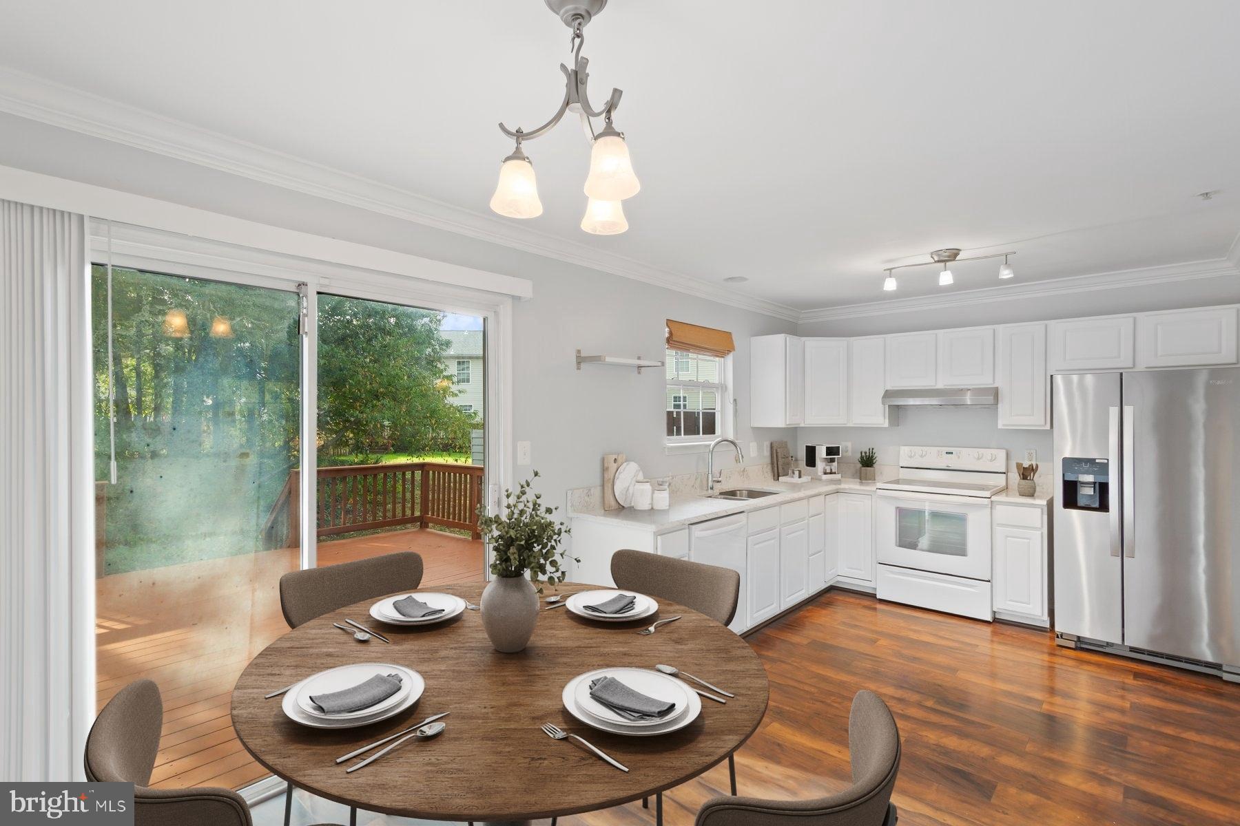 SEVEN OAKS - Residential Lease