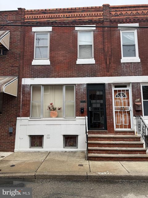 2221 S CARLISLE STREET PHILADELPHIA PA 19145