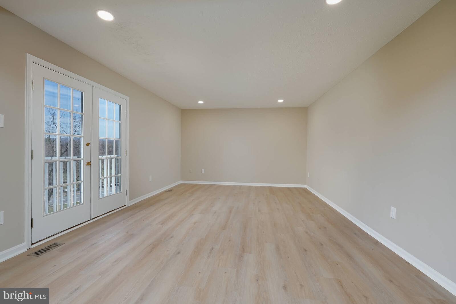 ASHLEY - Residential