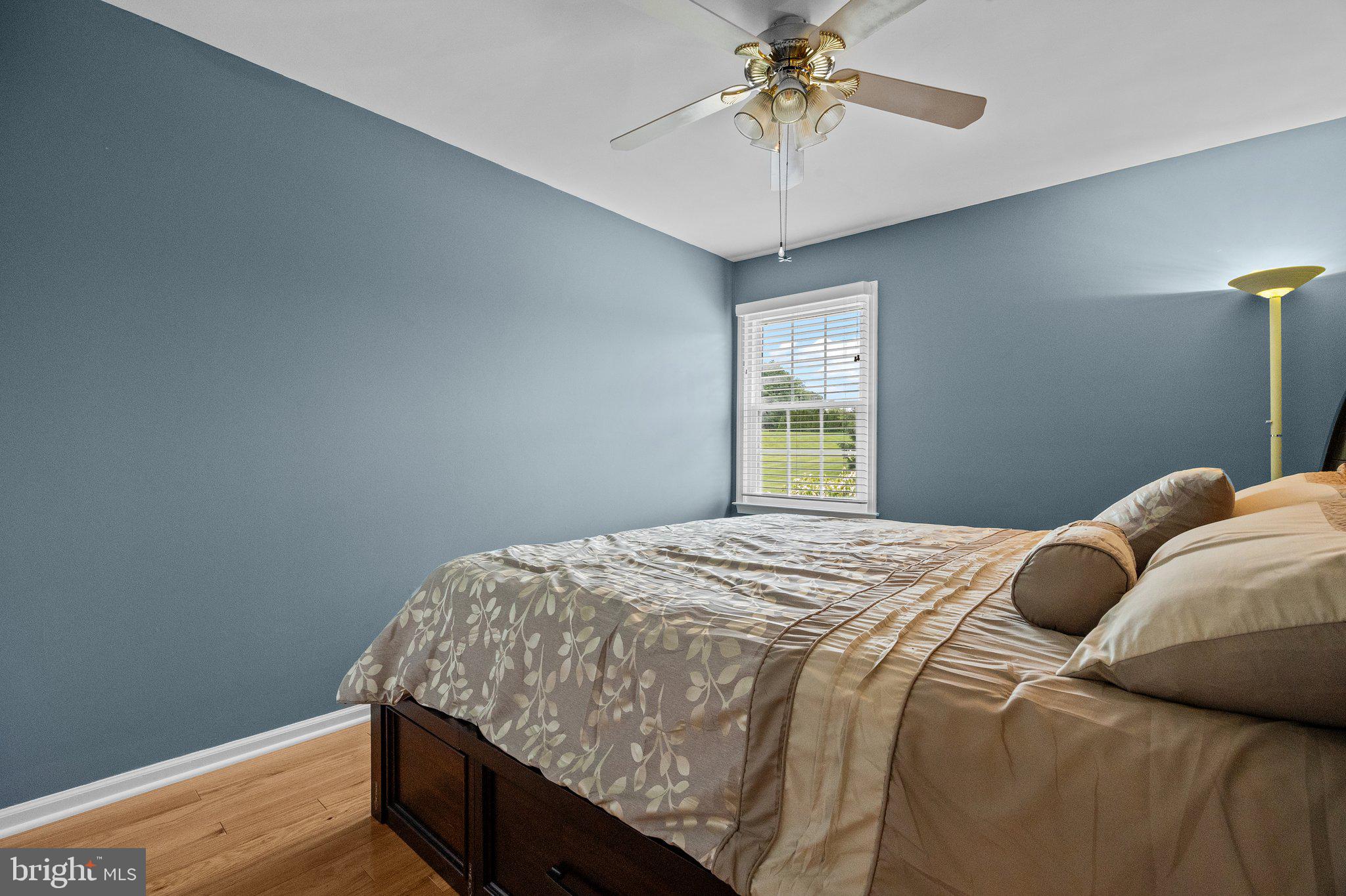 HOLLAND RIDGE - Residential