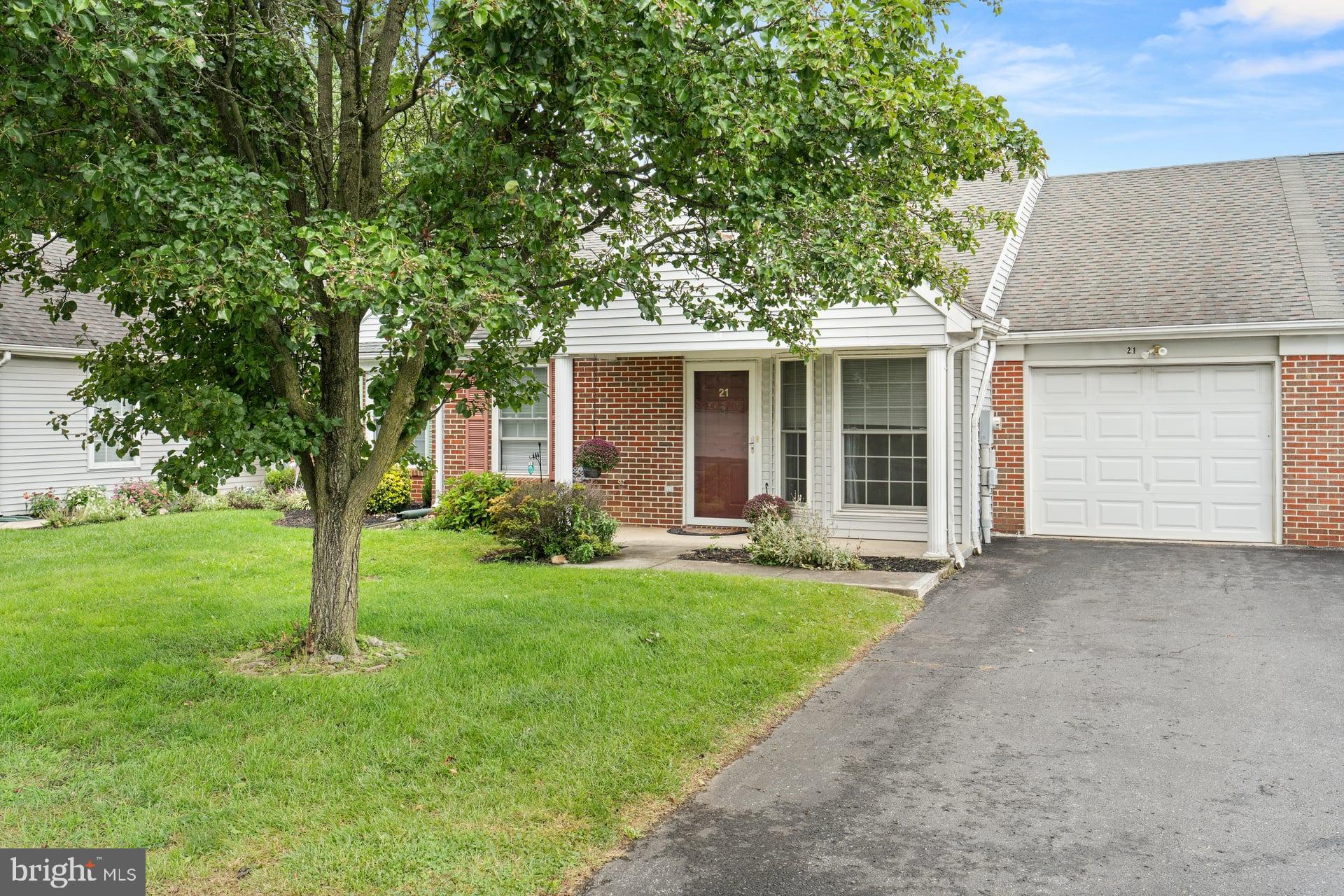21 WESTFIELDS DRIVE