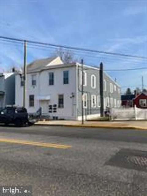 MLS: NJCD2111128