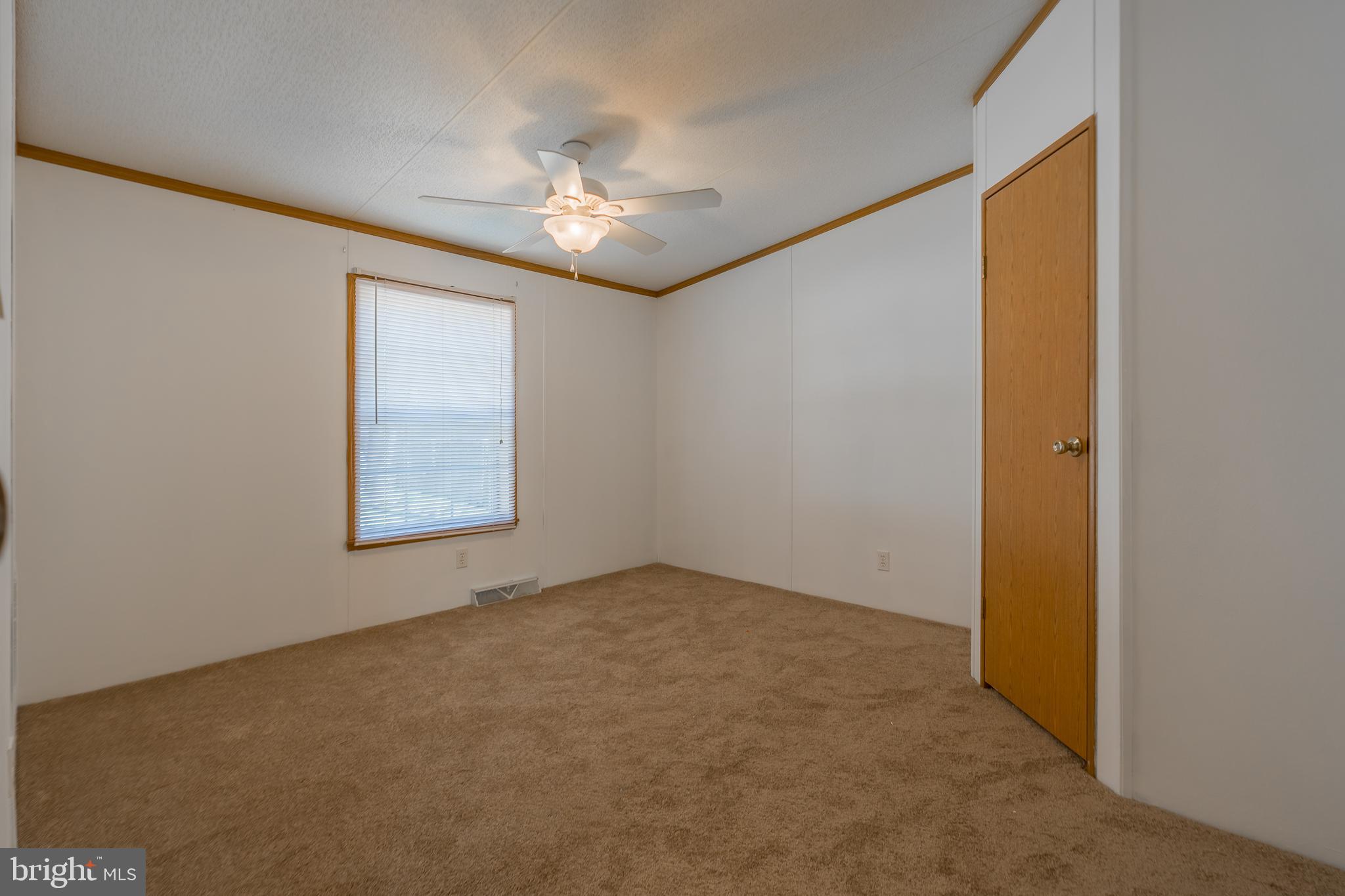 SHERWOOD ACRES - Residential