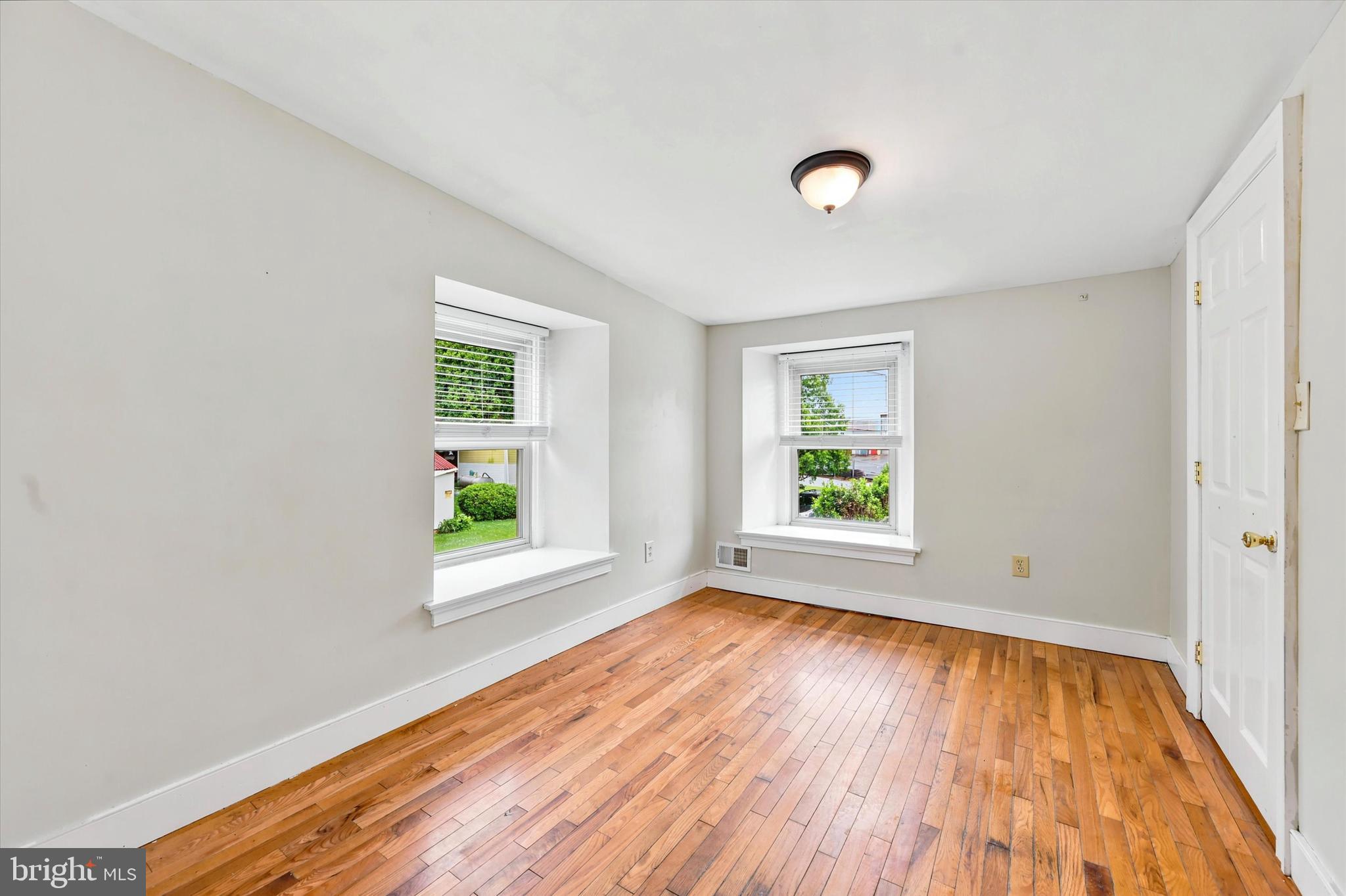 WESTWOOD - Residential