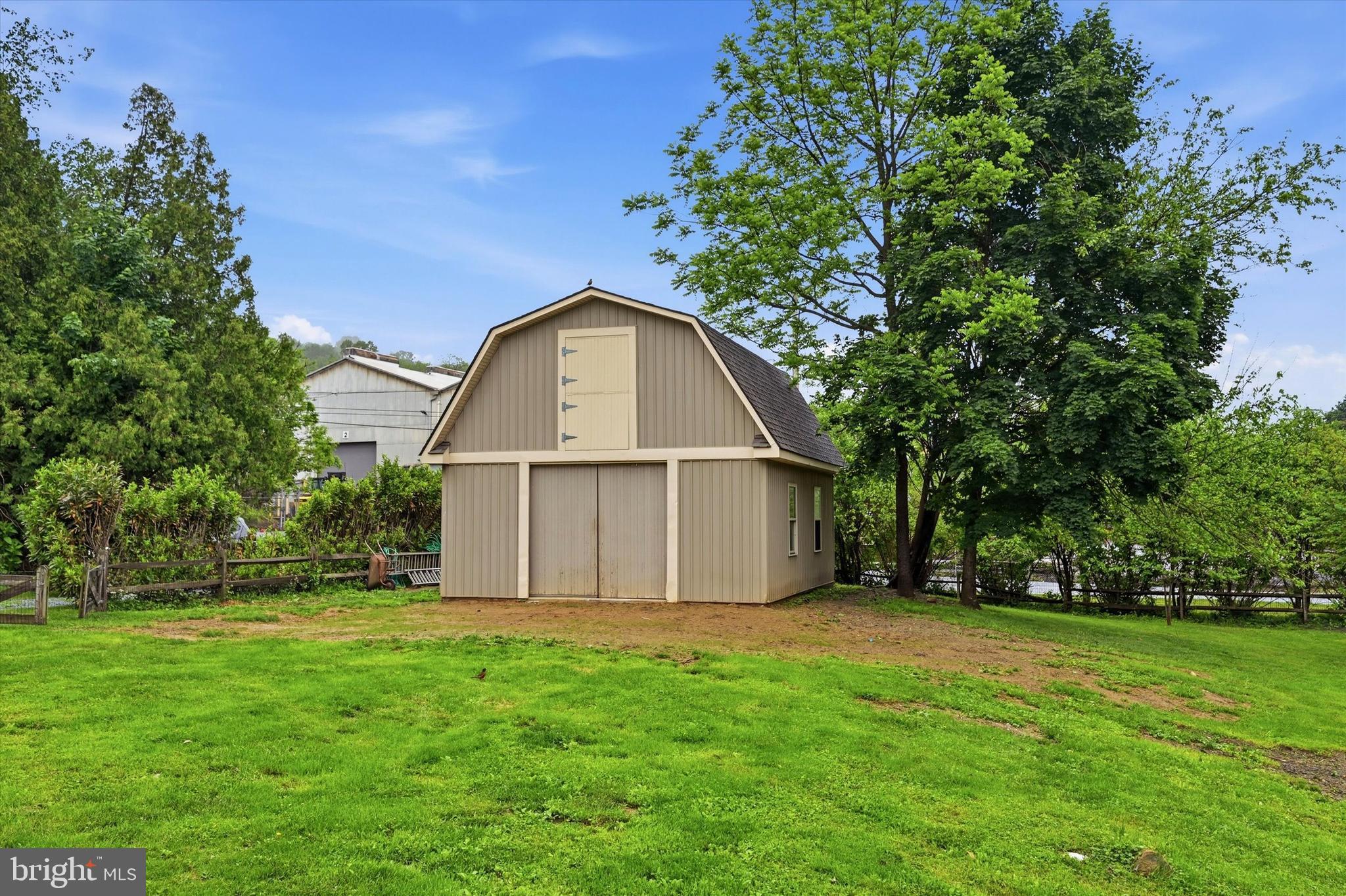 WESTWOOD - Residential