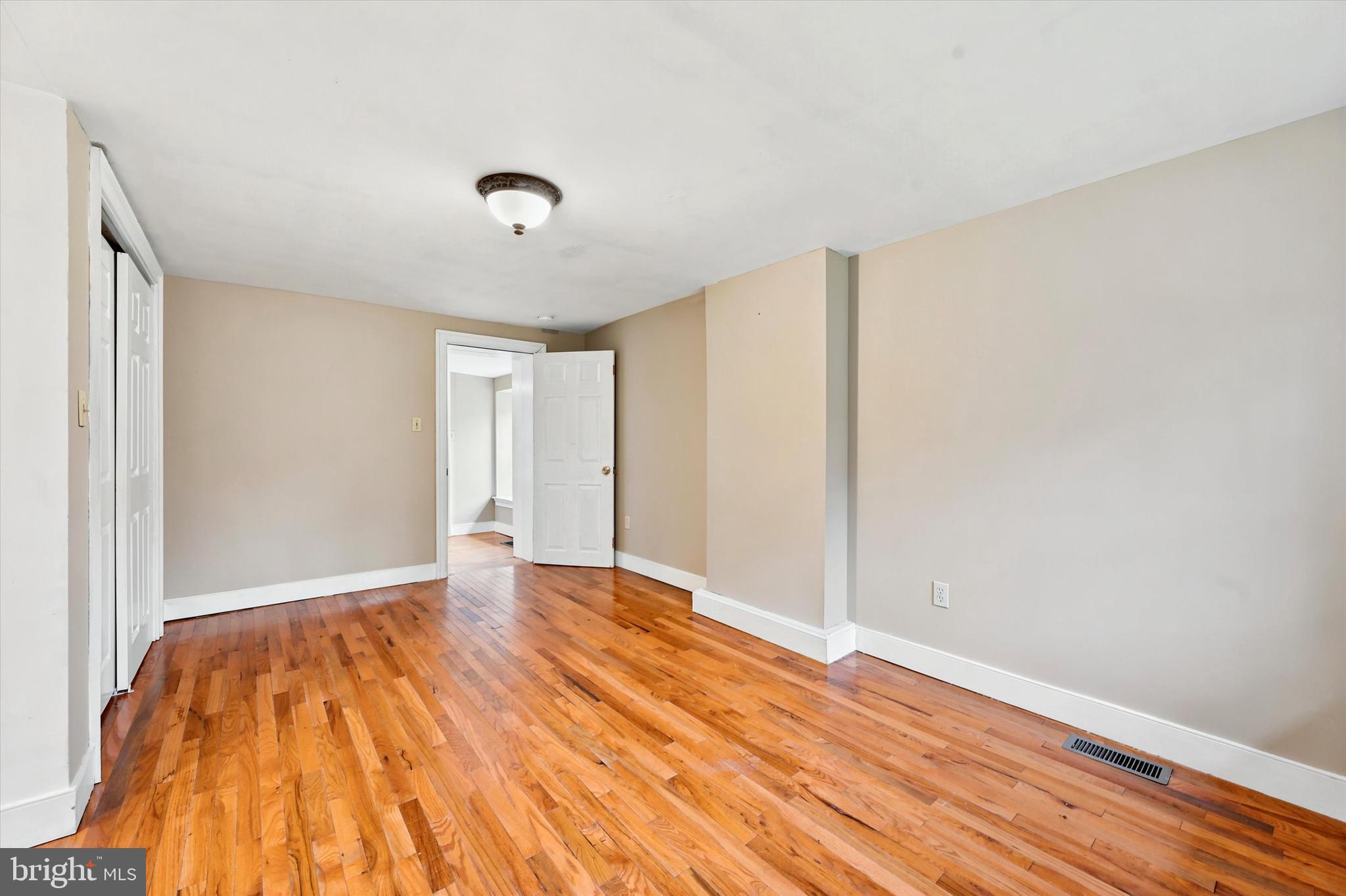 WESTWOOD - Residential