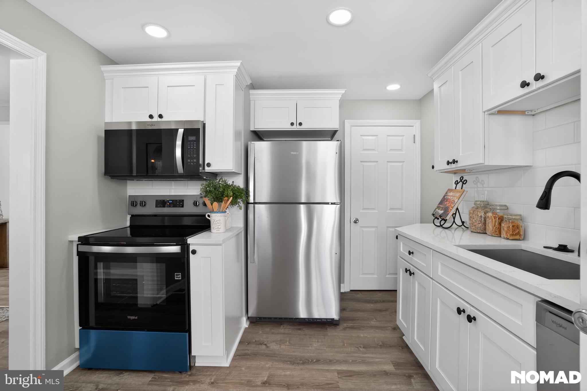 RIDLEY FARMS - Residential