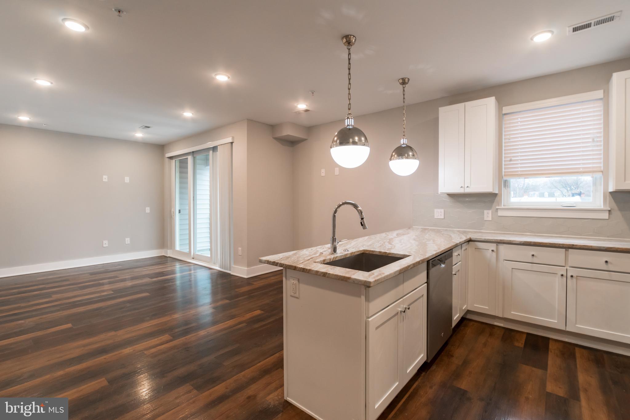 GERMANTOWN - Residential Lease