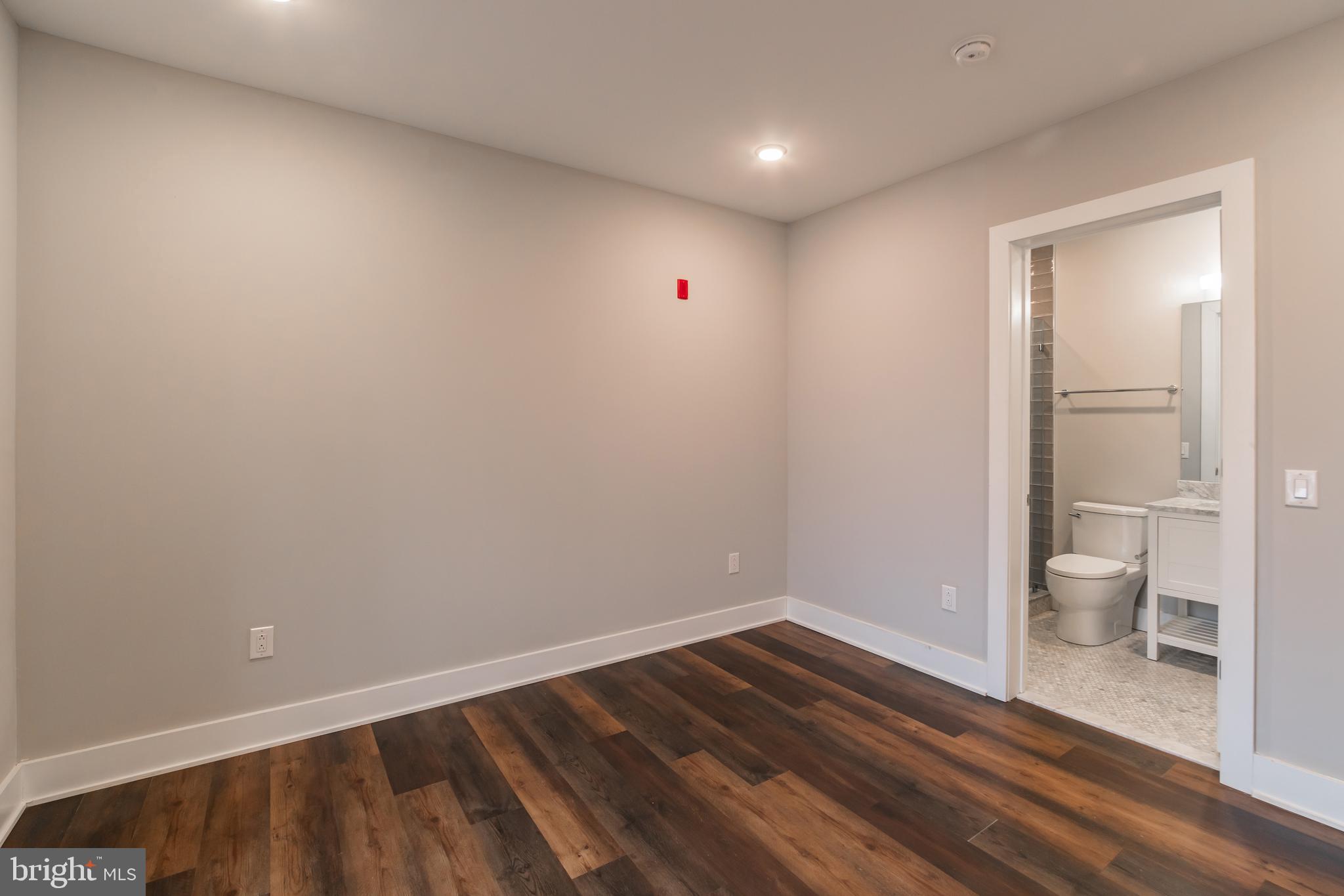 GERMANTOWN - Residential Lease